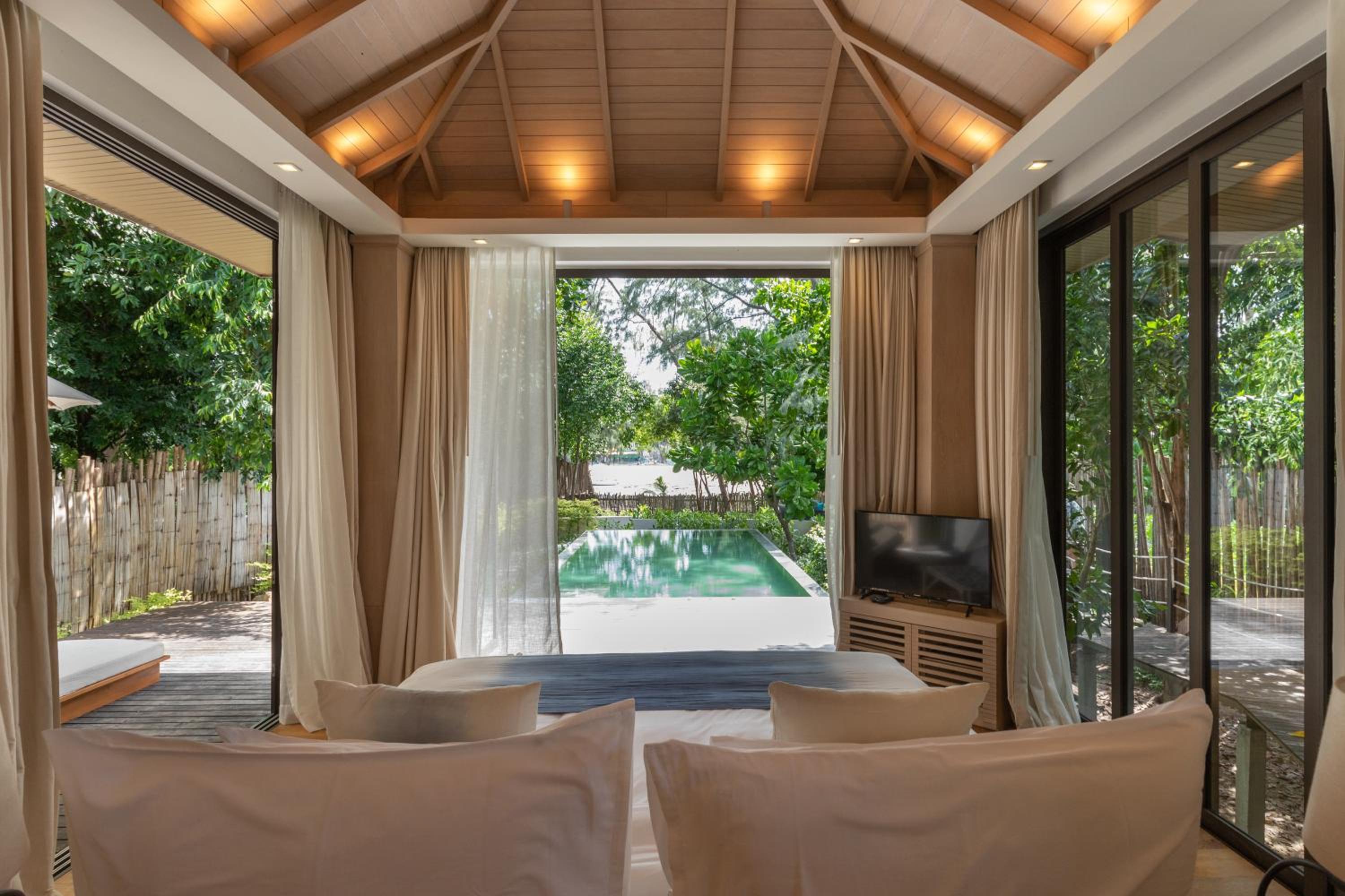 Cape Fahn Hotel - Private Islands Samui