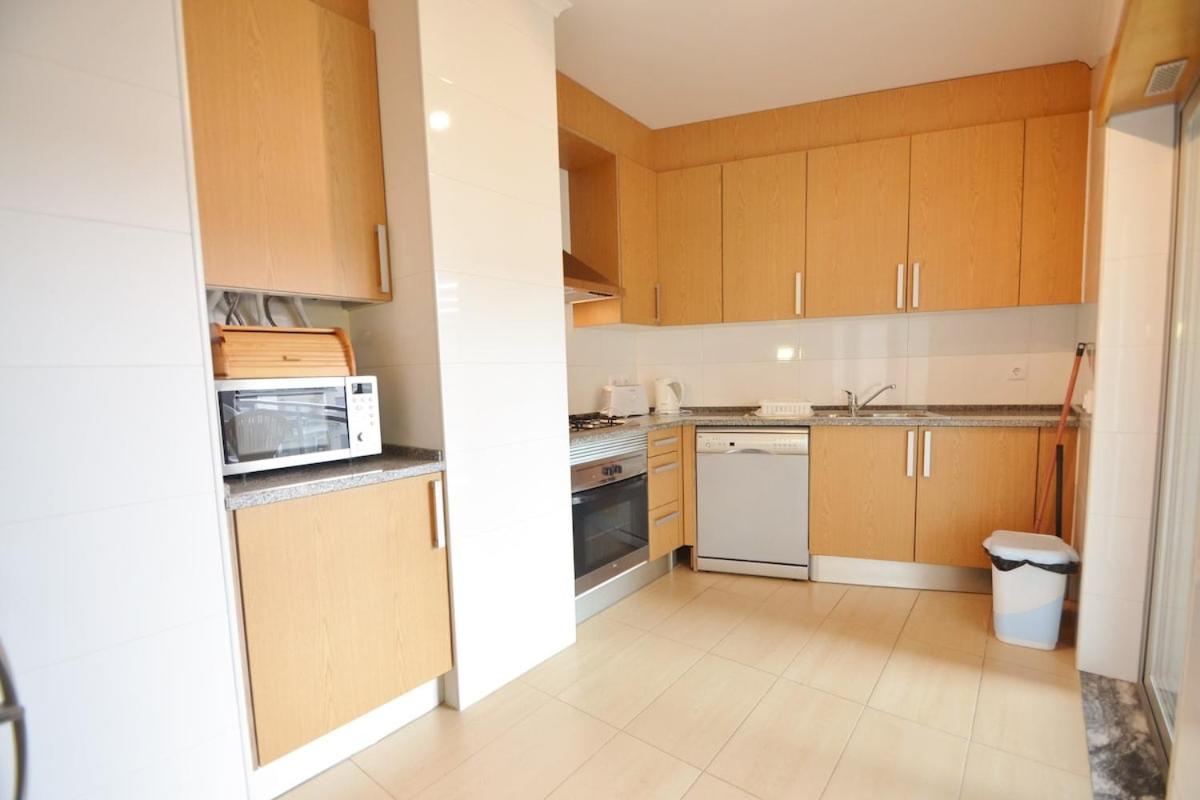 Sunshine - By Smarthomes en Lisbon — kitchen