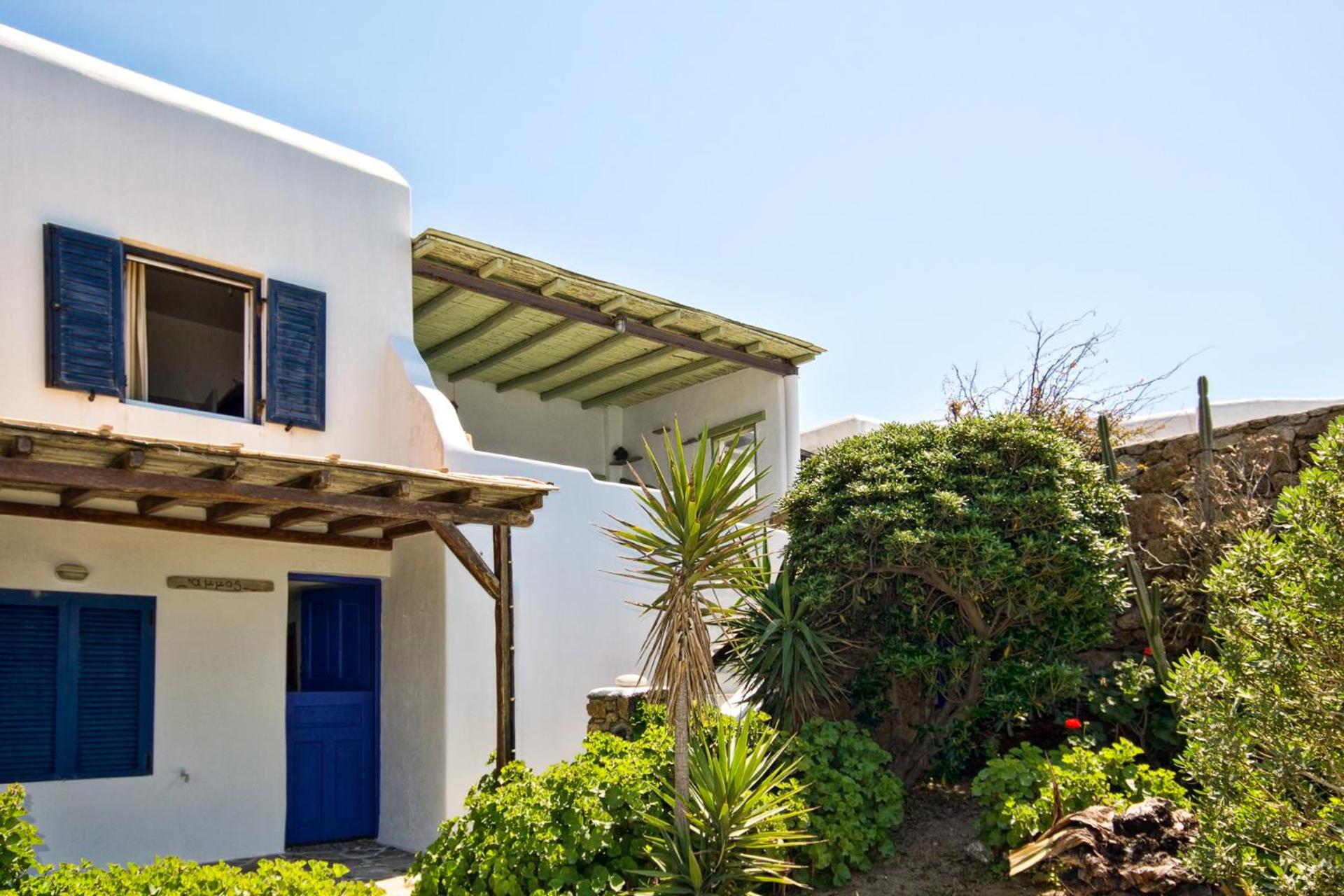 Tourlos Beachfront House in Mykonos photo 4