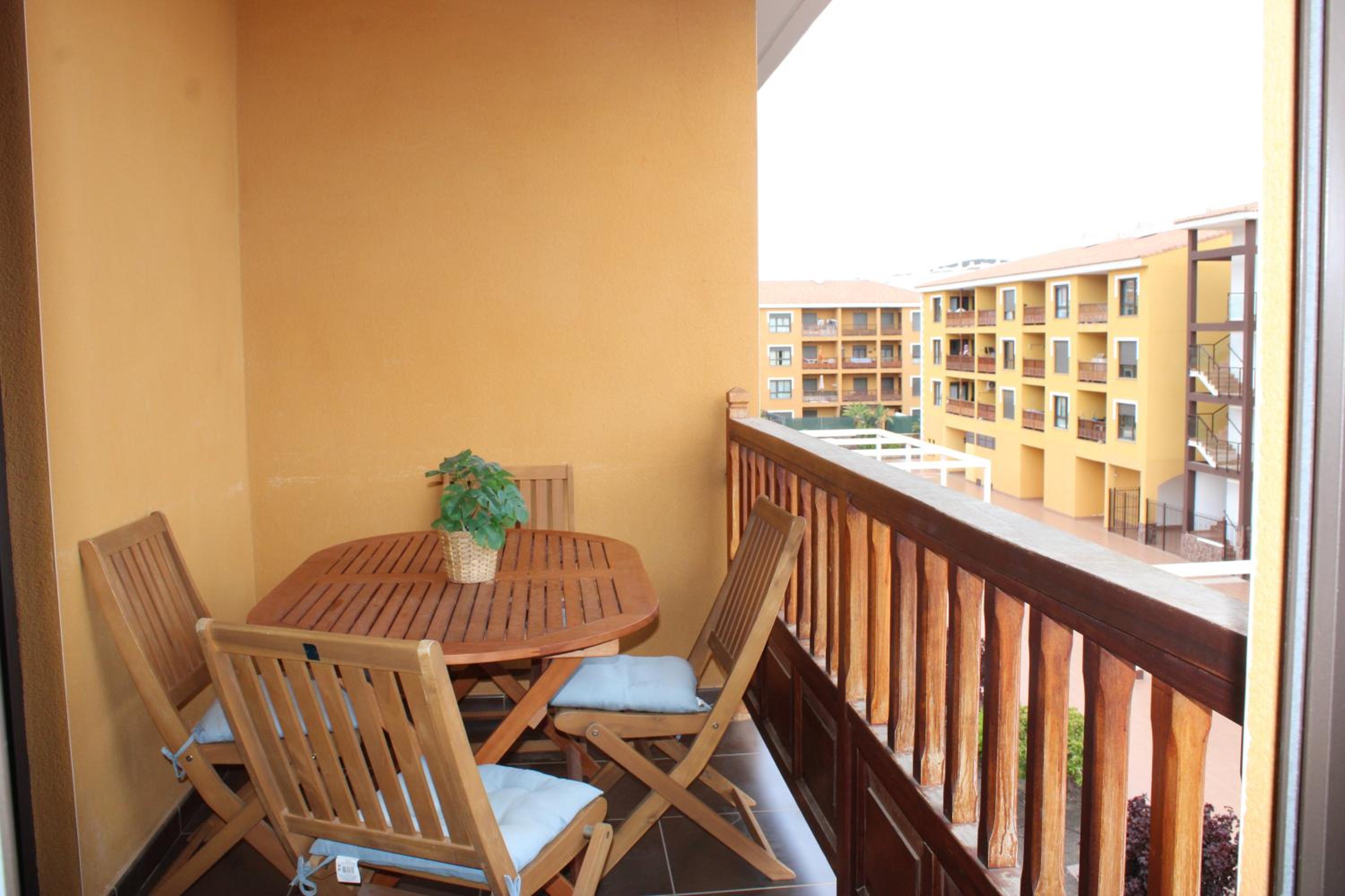 Beautiful apartment with pool in Palm Mar