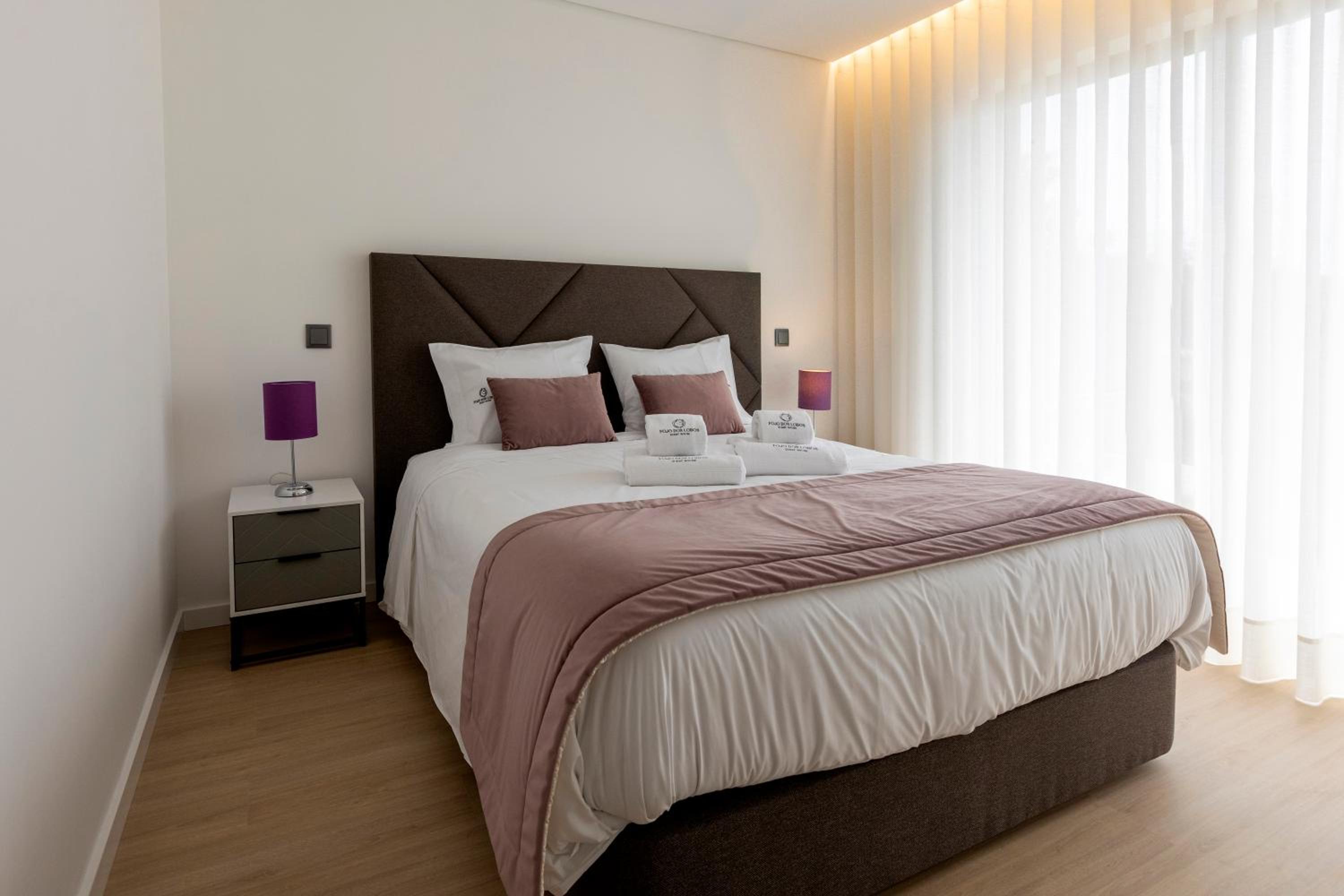 Guest House Fojo dos Lobos