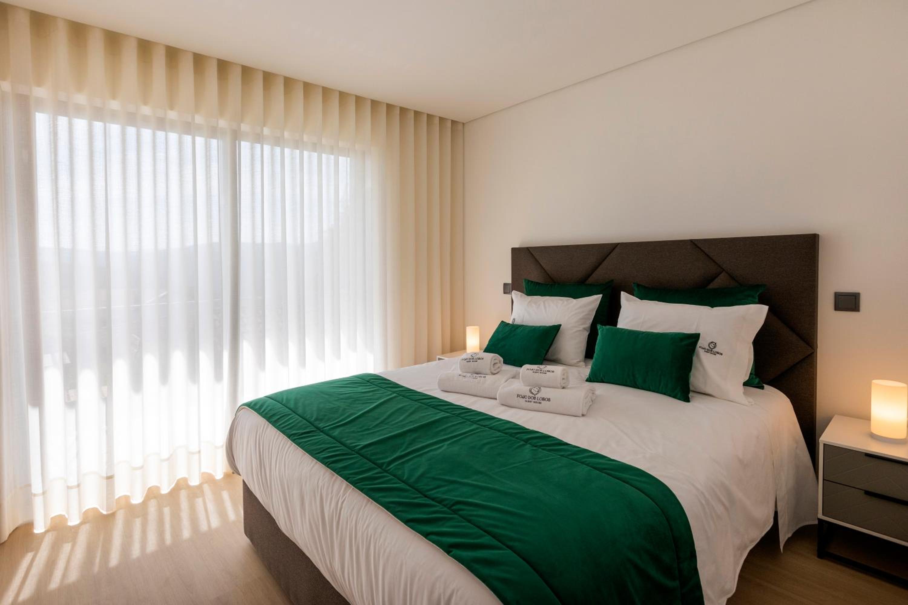 Guest House Fojo dos Lobos