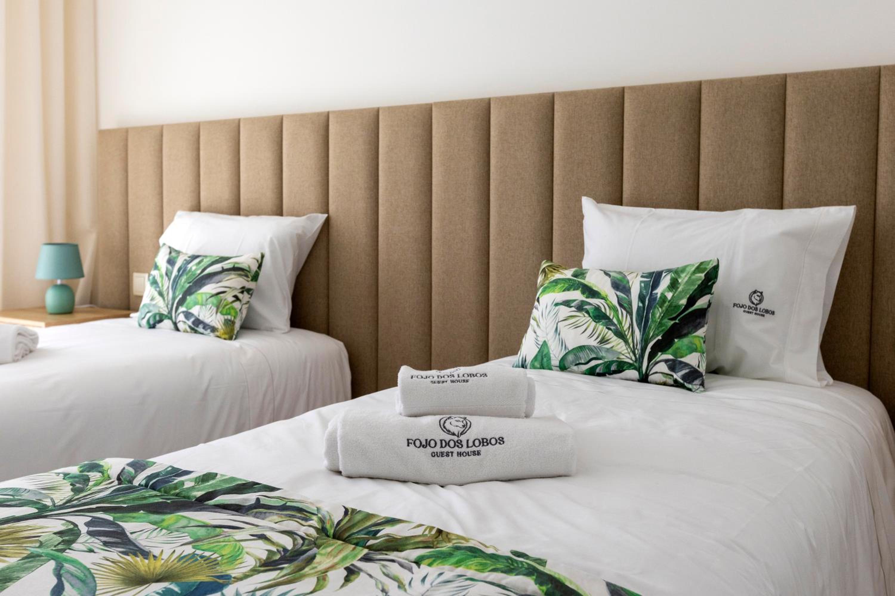 Guest House Fojo dos Lobos