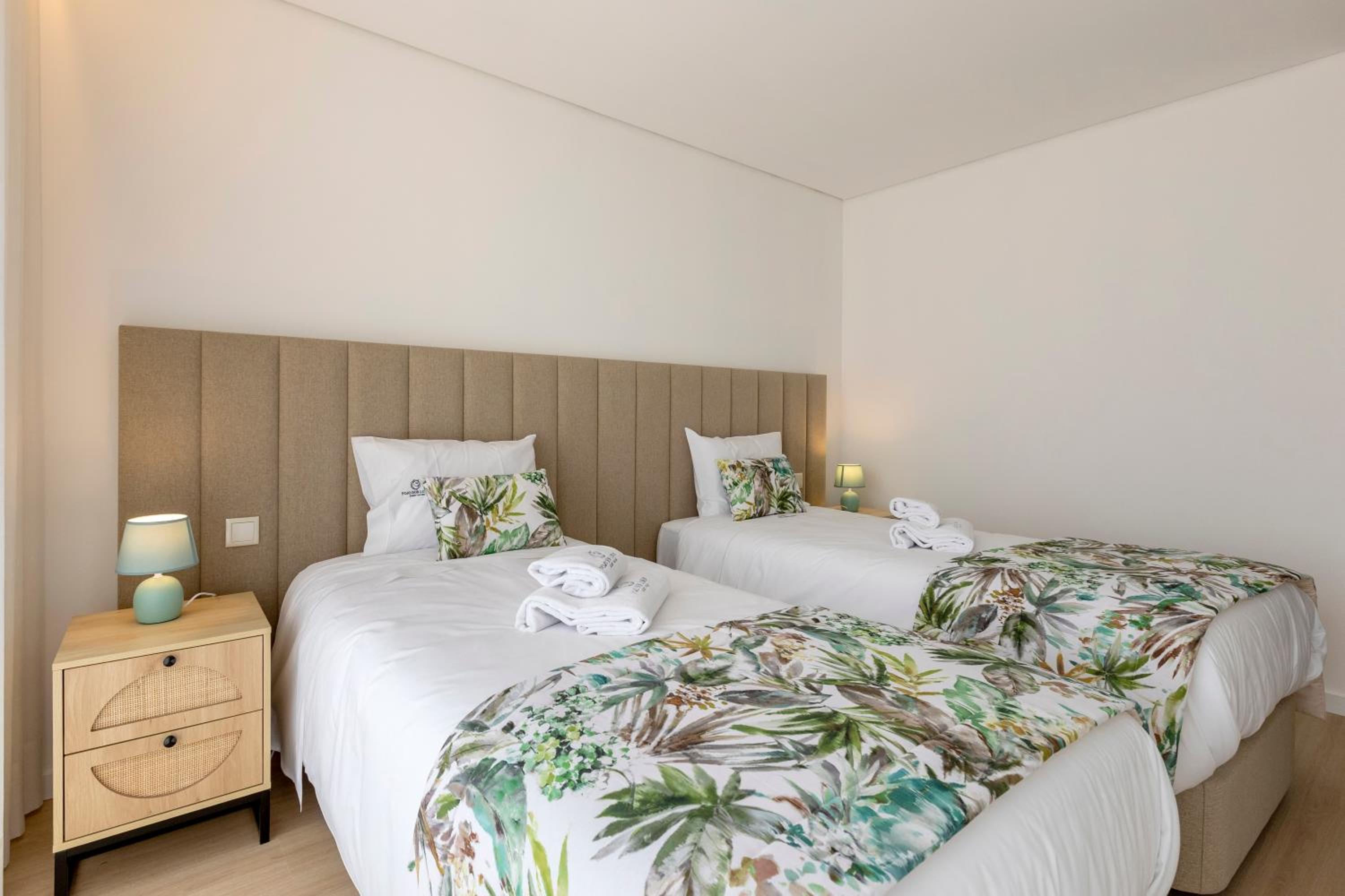 Guest House Fojo dos Lobos