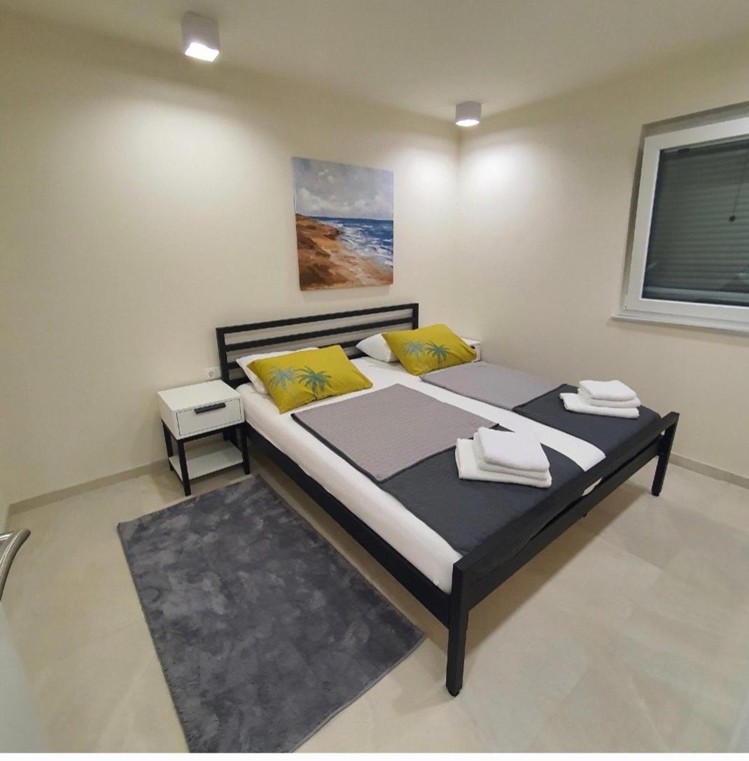 Apartmani Datea