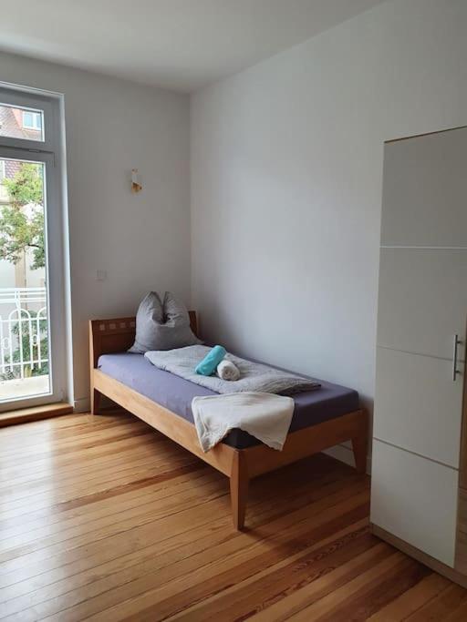 2.OG/Altbau-Wohnung top-saniert/4-Zimmer/Weststadt