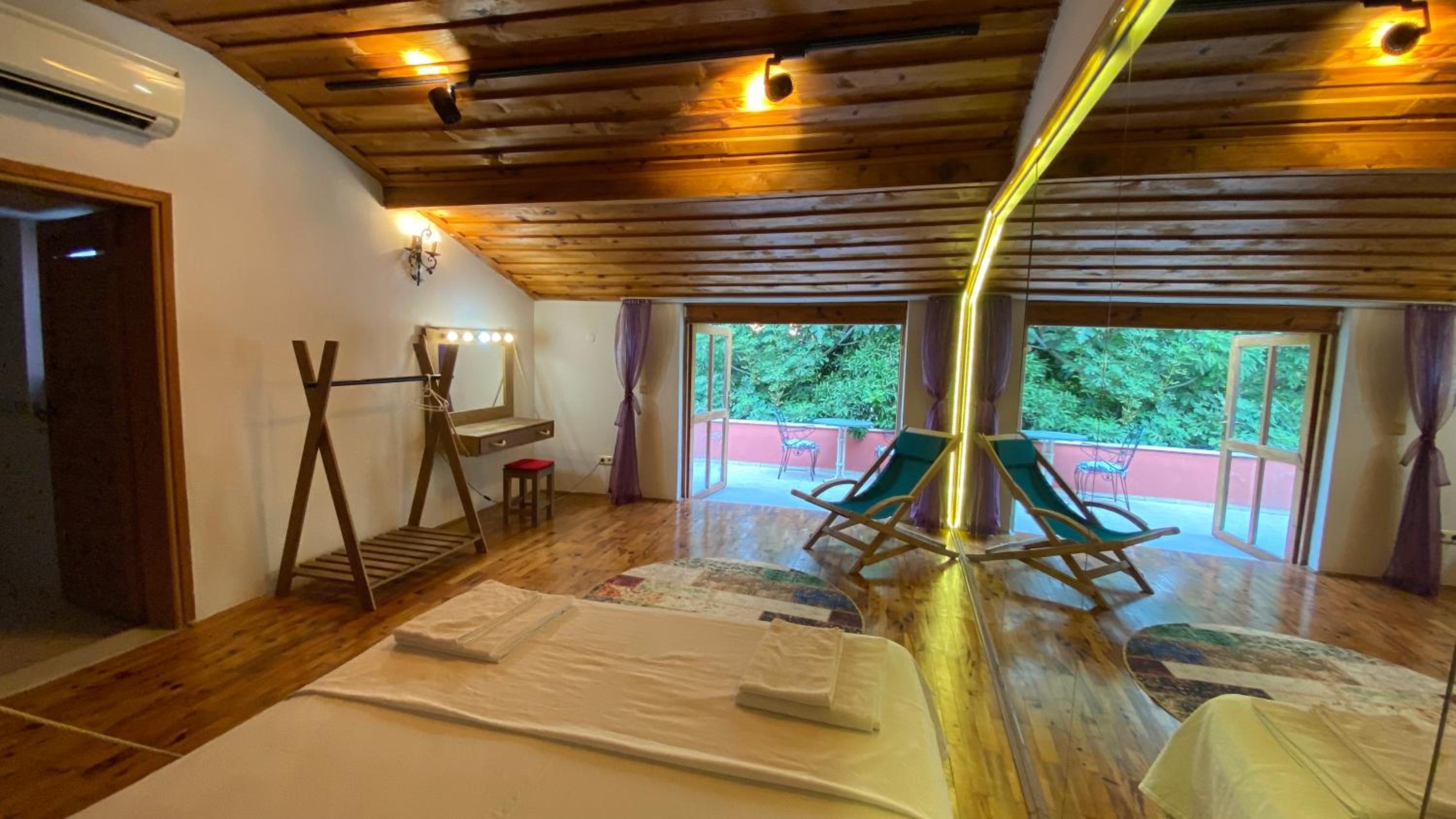Old town Cozy Villa in the heart of Antalya