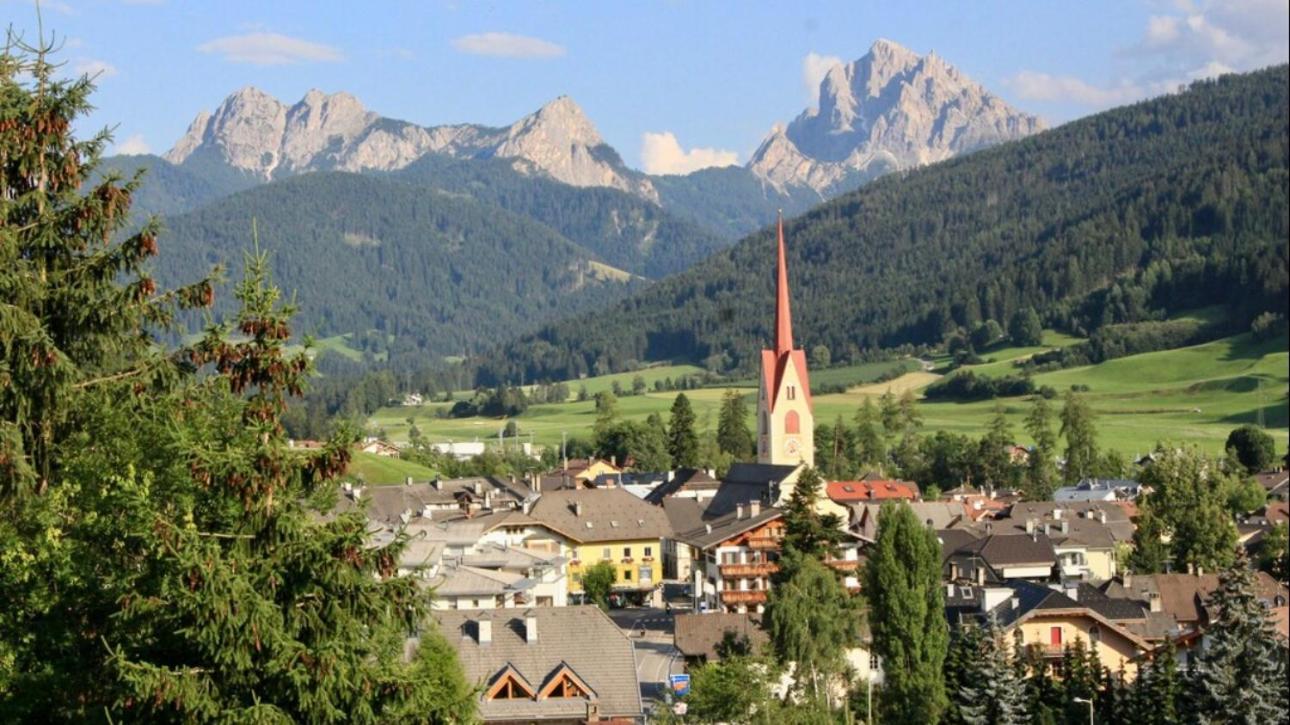 Photo 33