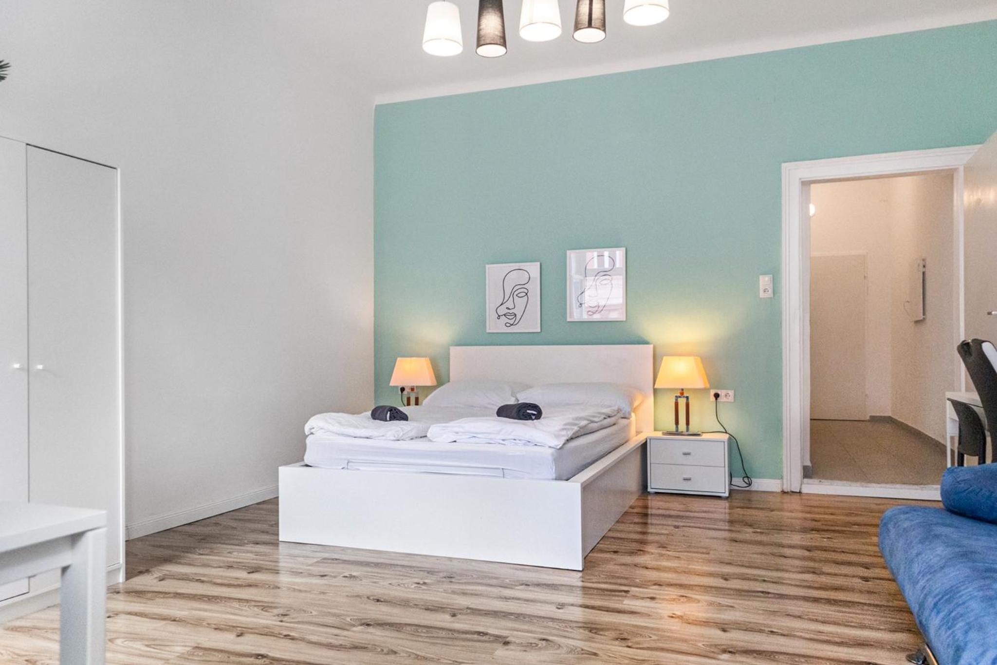 Charming 1BR Viennese Gem - Perfect Starting Point