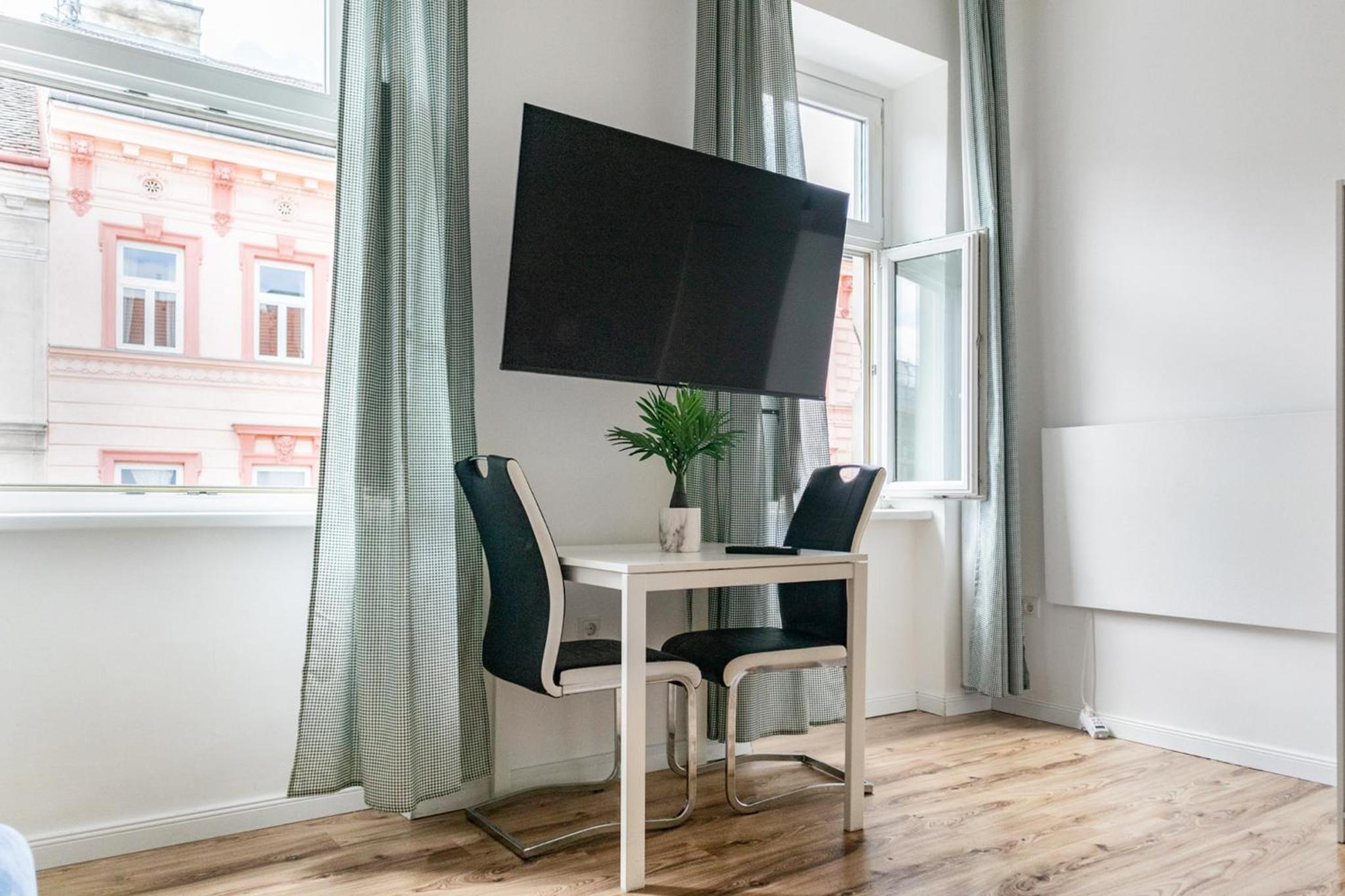 Charming 1BR Viennese Gem - Perfect Starting Point