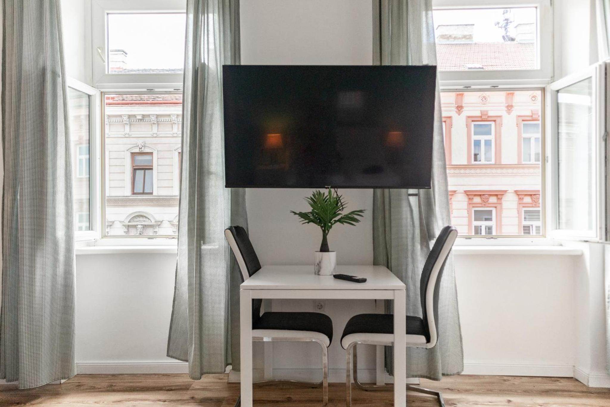 Charming 1BR Viennese Gem - Perfect Starting Point