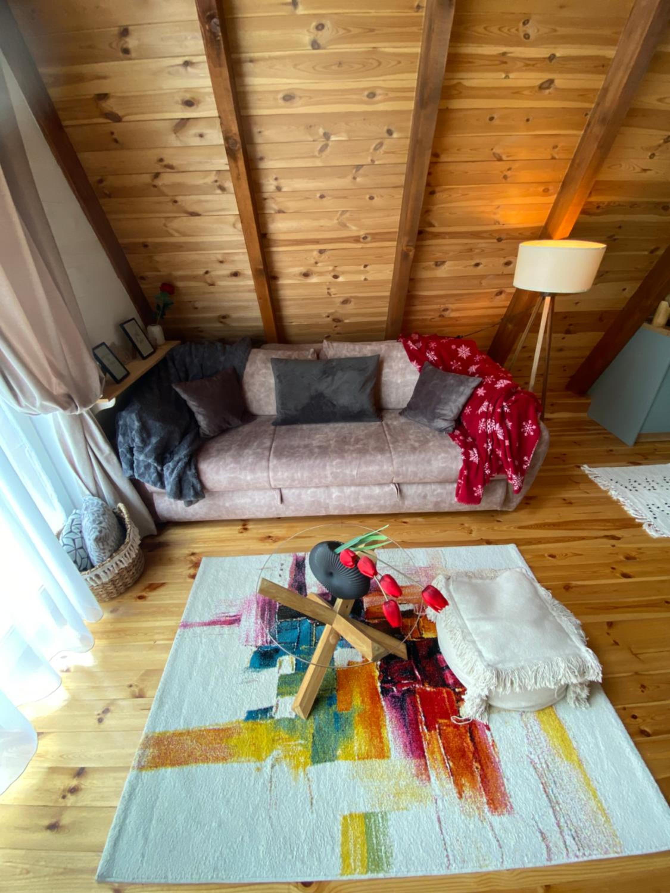 Photo 8
