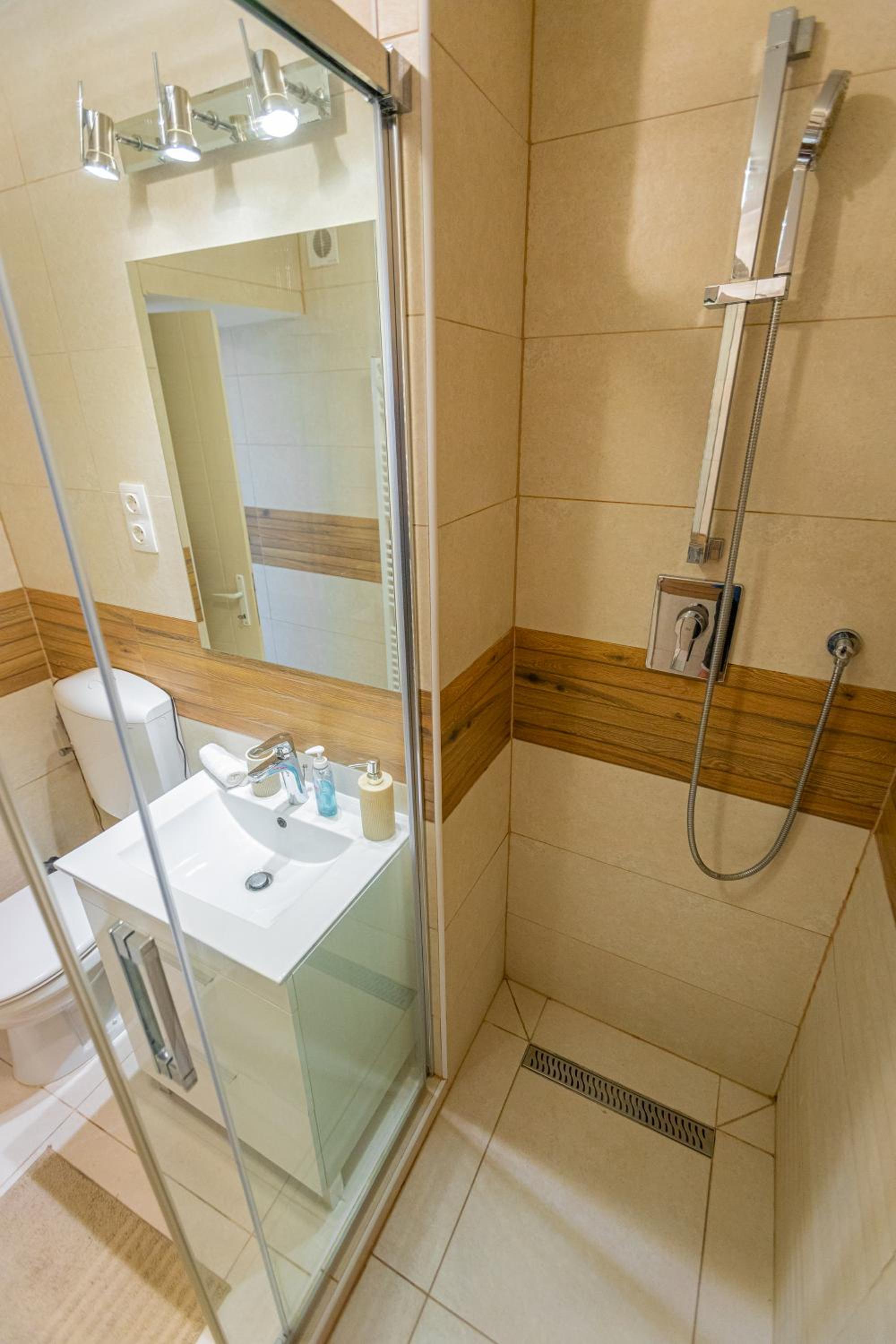 Cassa Mist Apartment