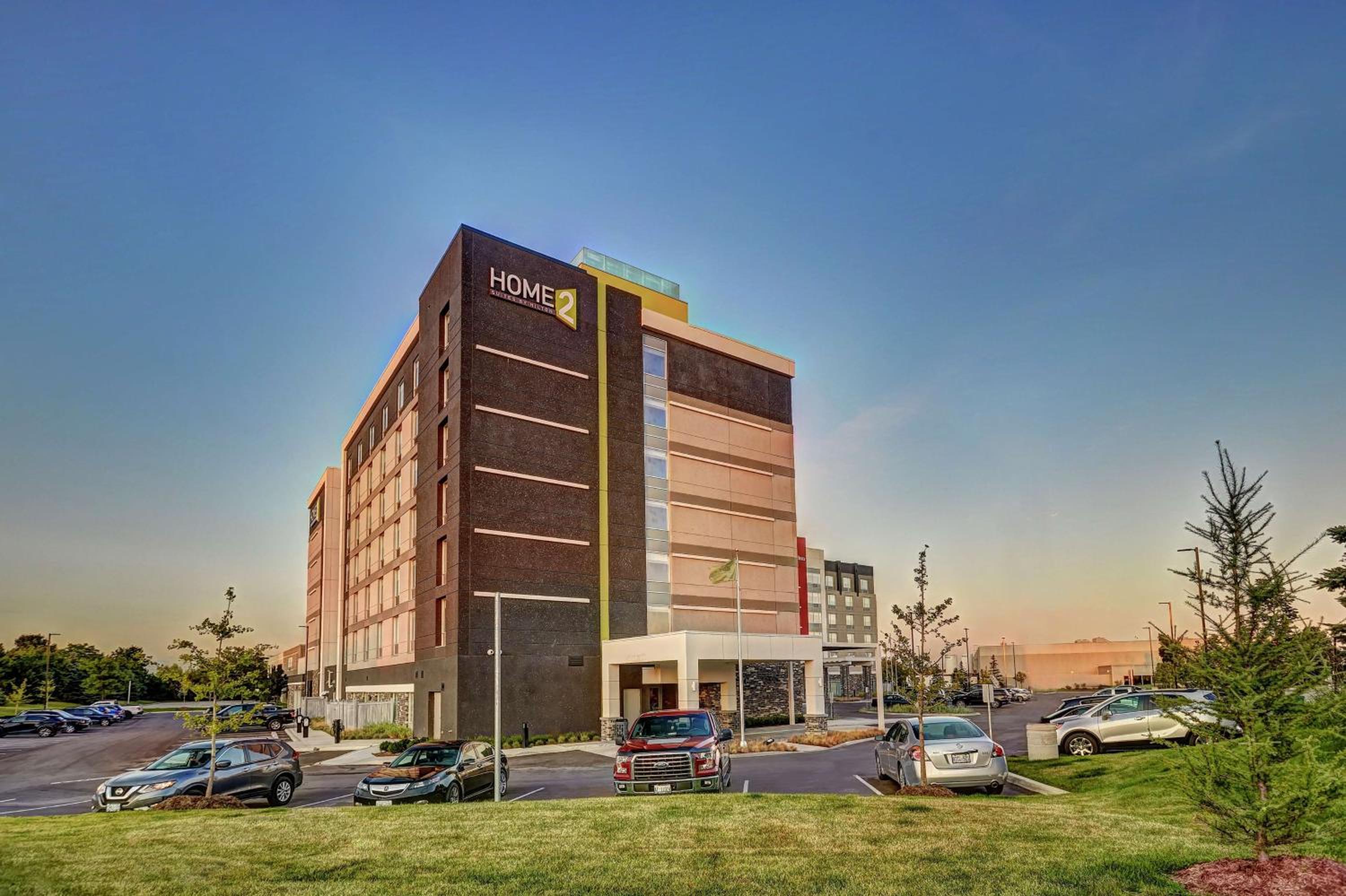 Toronto Vacations - Home2 Suites By Hilton Toronto/Brampton, On - Property Image 1