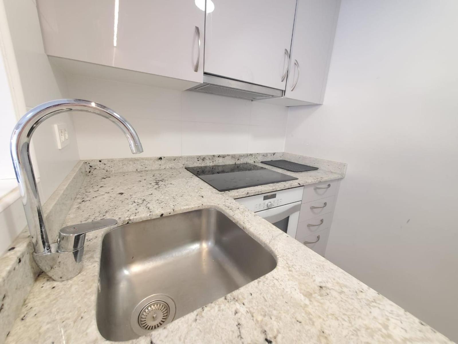 Salou Centro primera linea de mar photo 2