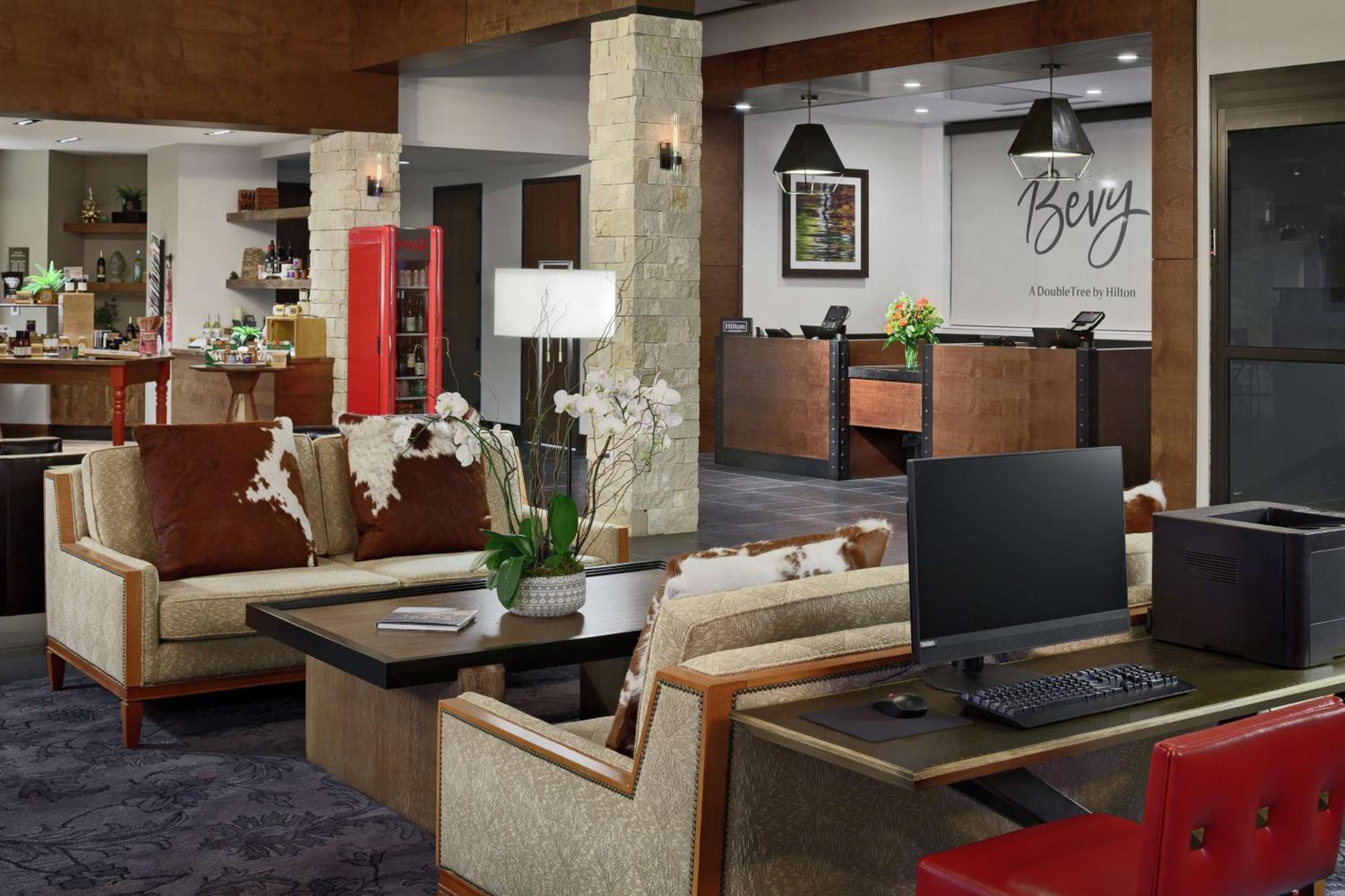 San Antonio Vacations - The Bevy Hotel Boerne, A Doubletree By Hilton - Property Image 3