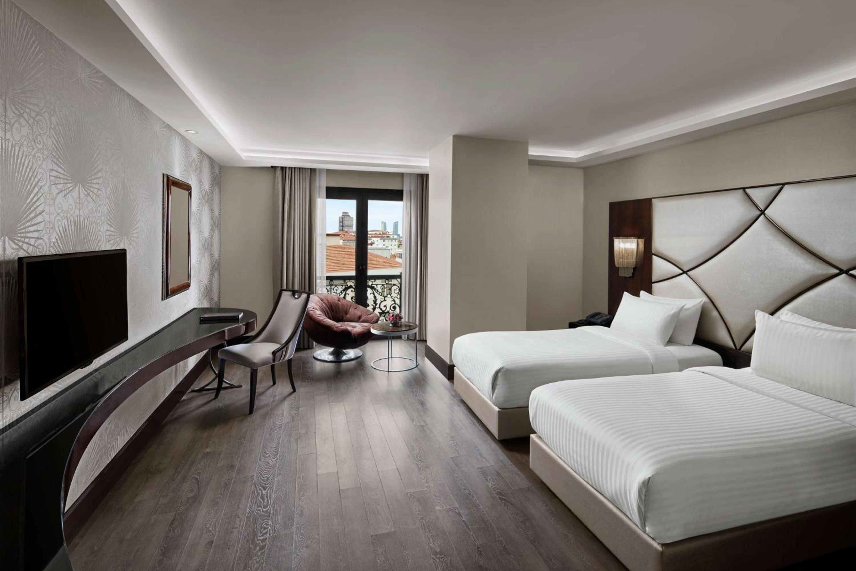 DoubleTree by Hilton İstanbul Esentepe - Image 20