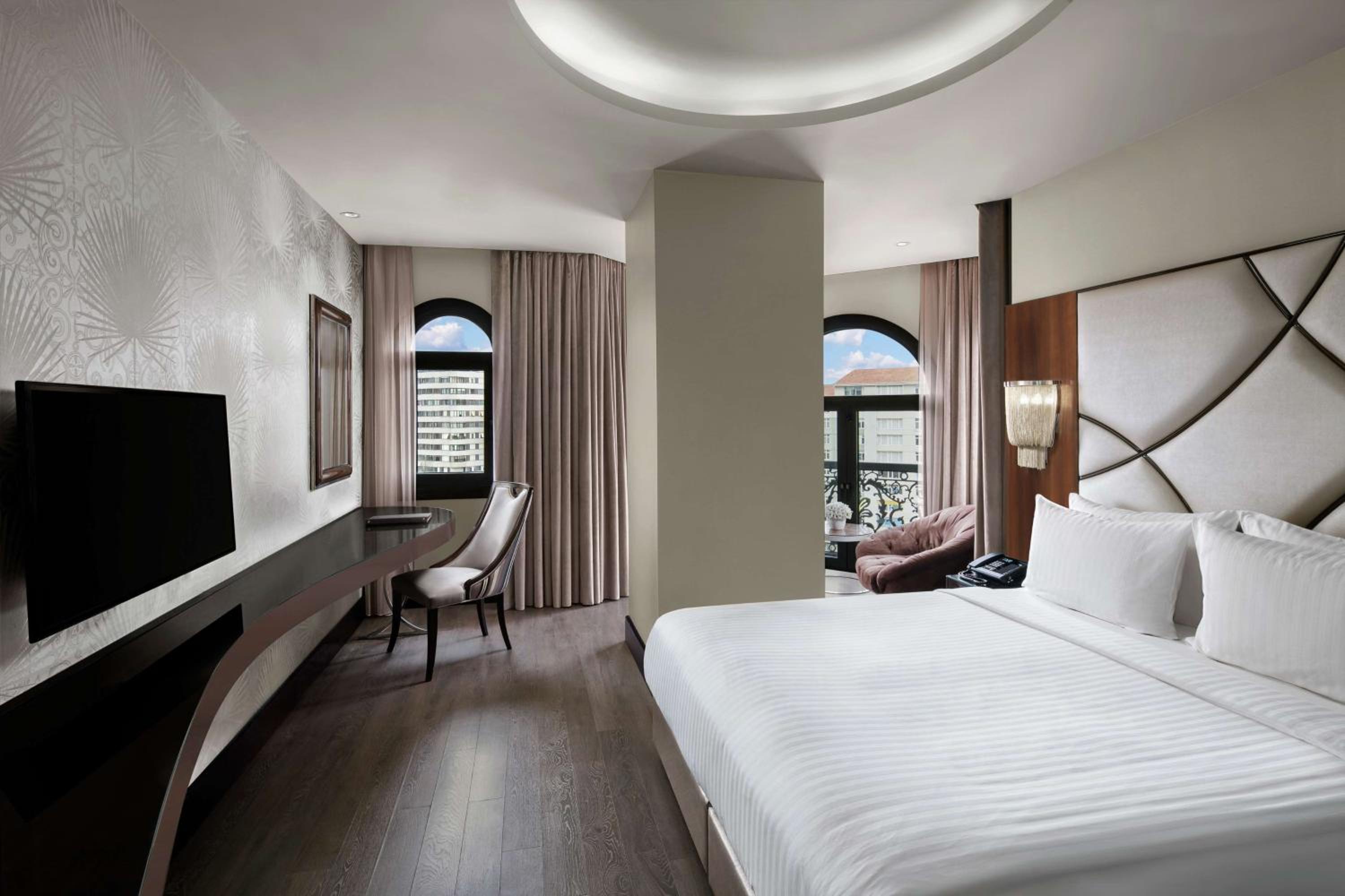 DoubleTree by Hilton İstanbul Esentepe - Image 22