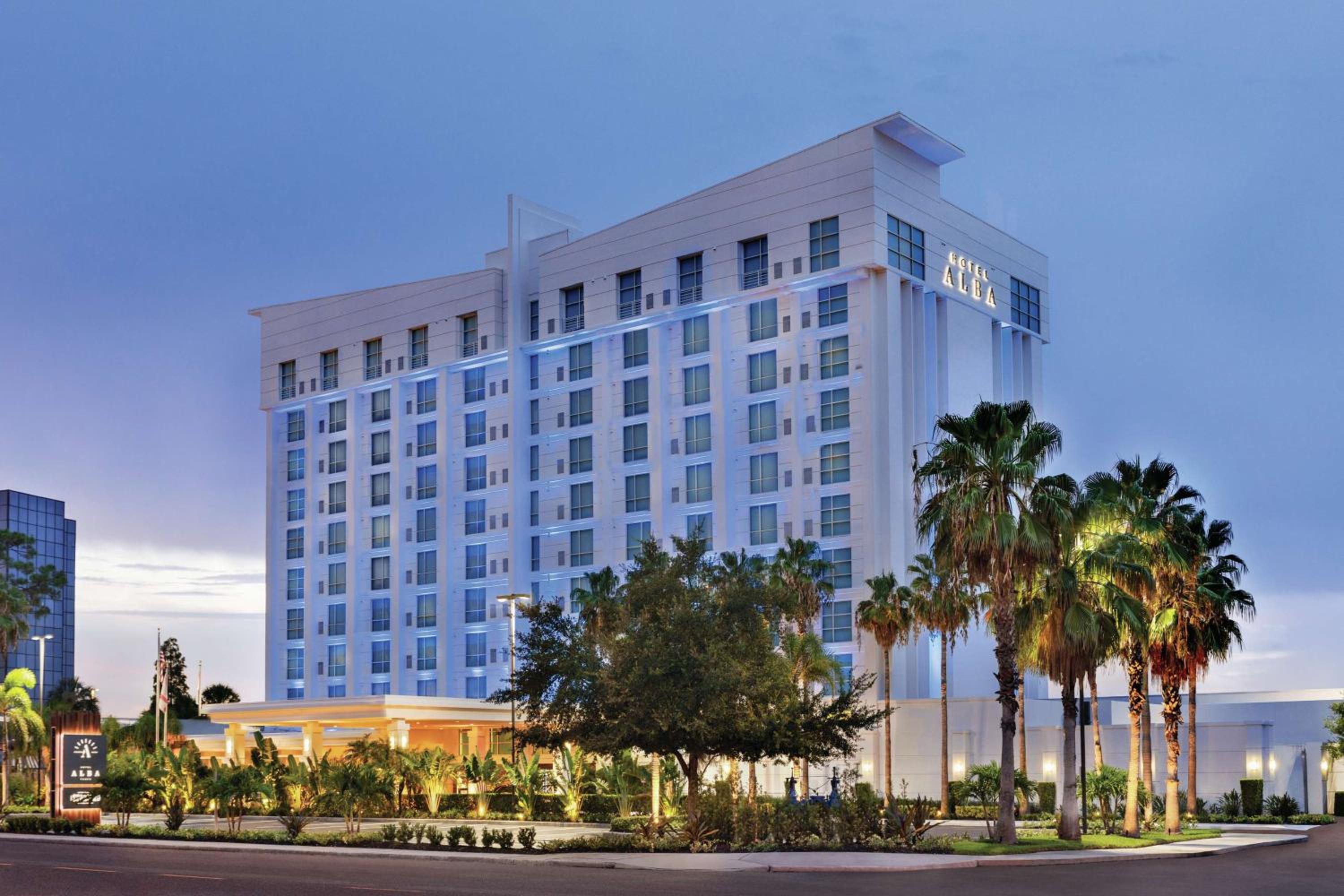Hotel Alba Tampa, Tapestry Collection By Hilton - Image 1