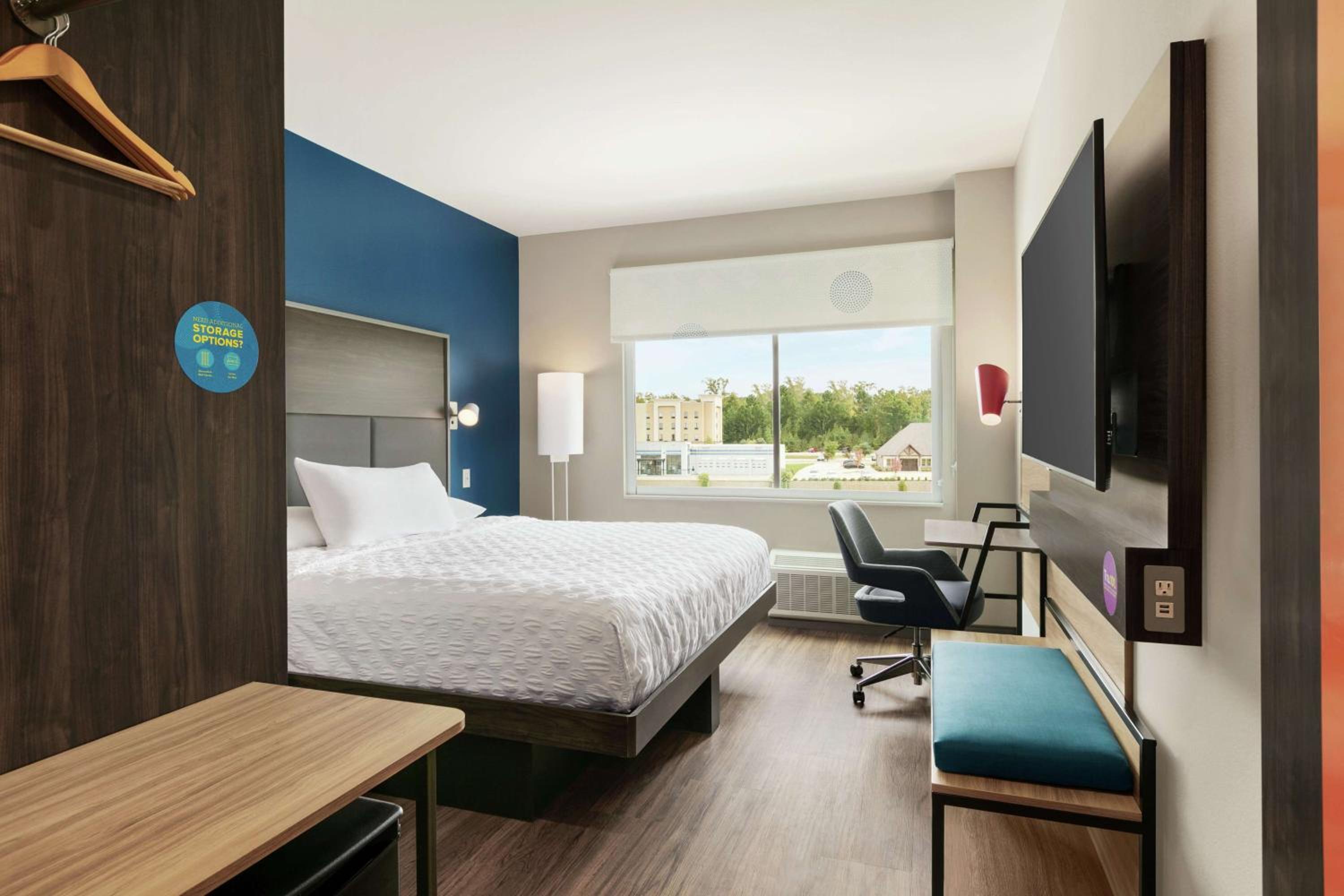 Marshall Vacations - Tru By Hilton Longview - Property Image 4