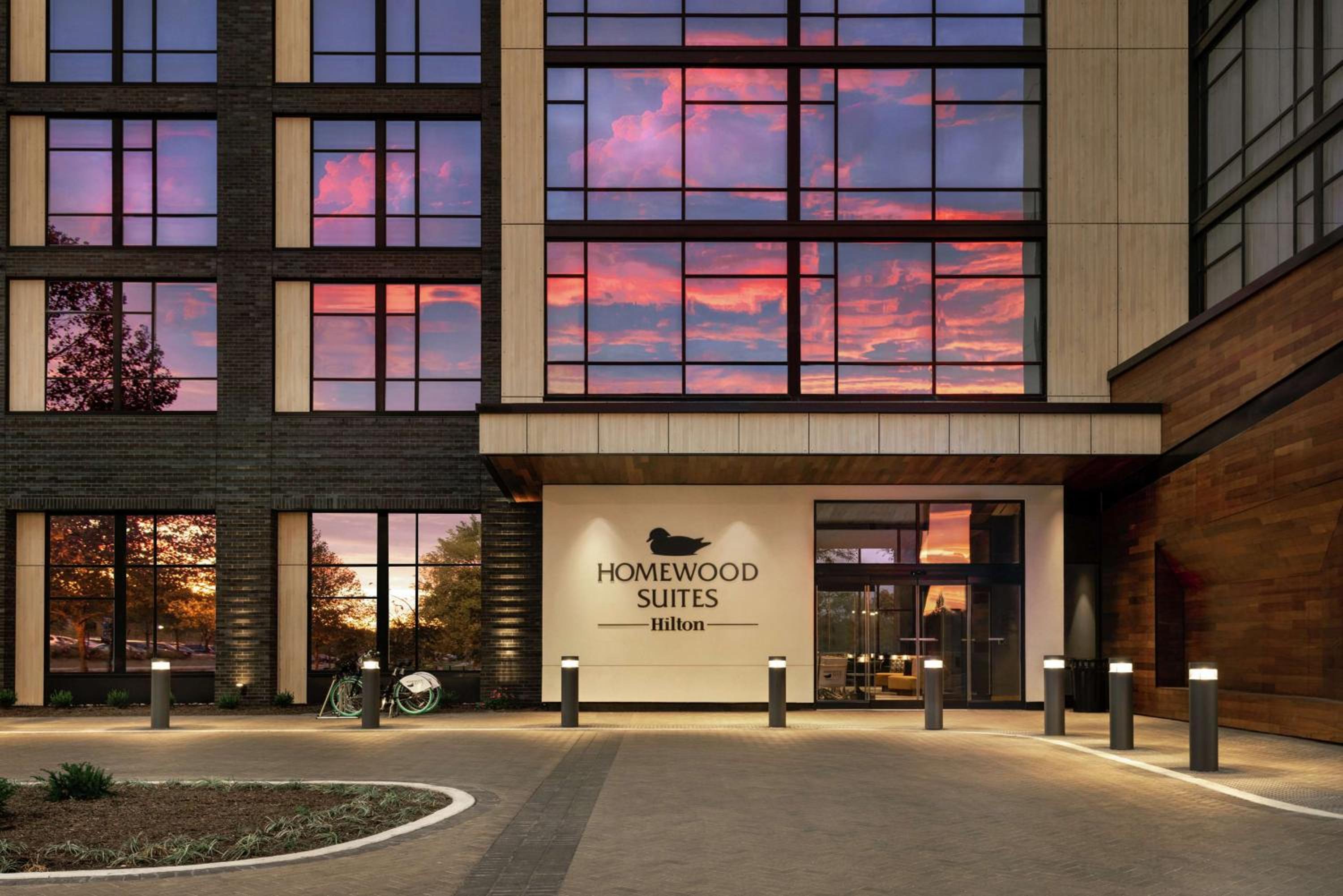 Wilmington Vacations - Homewood Suites By Hilton Wilmington Downtown - Property Image 1