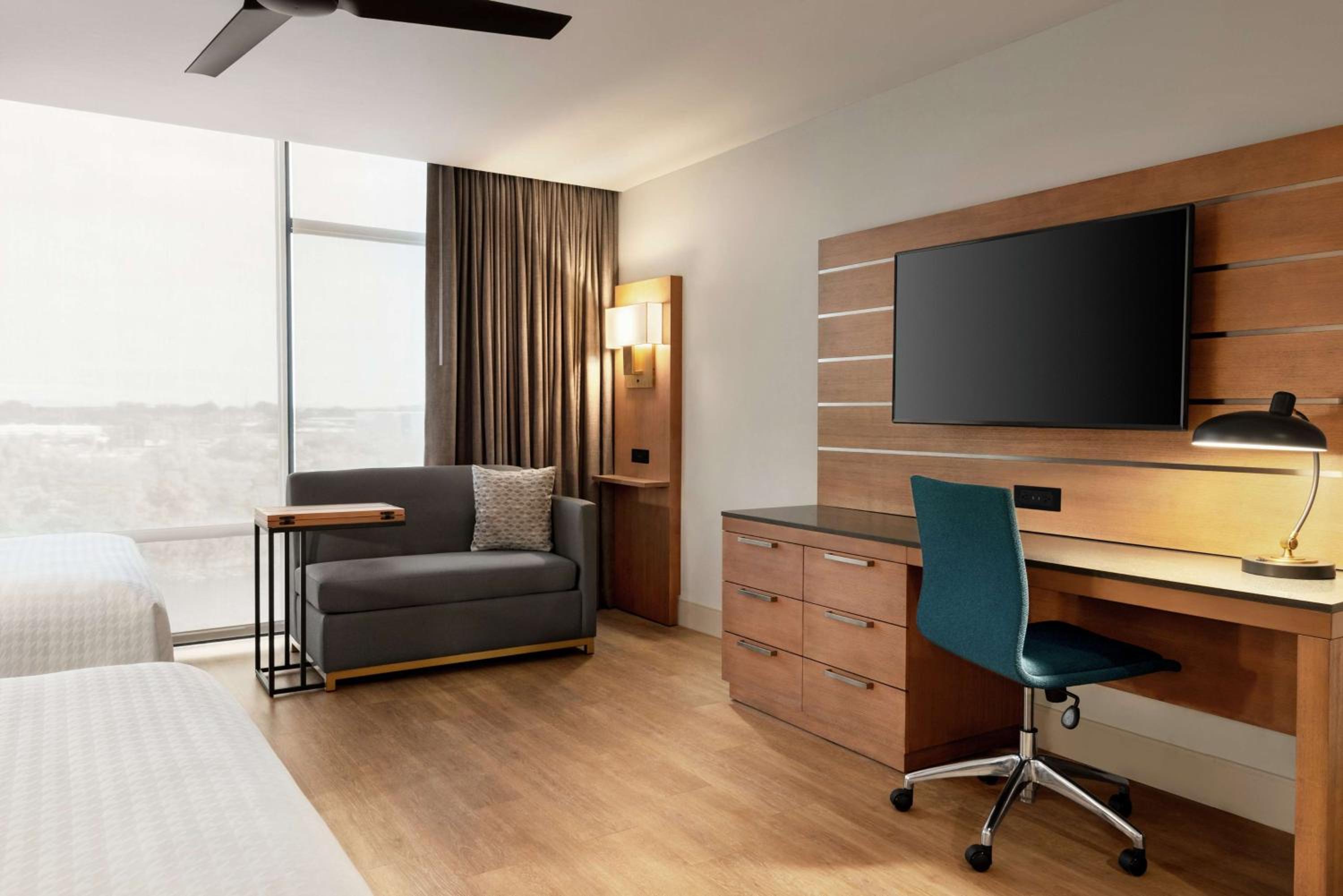 Wilmington Vacations - Homewood Suites By Hilton Wilmington Downtown - Property Image 10