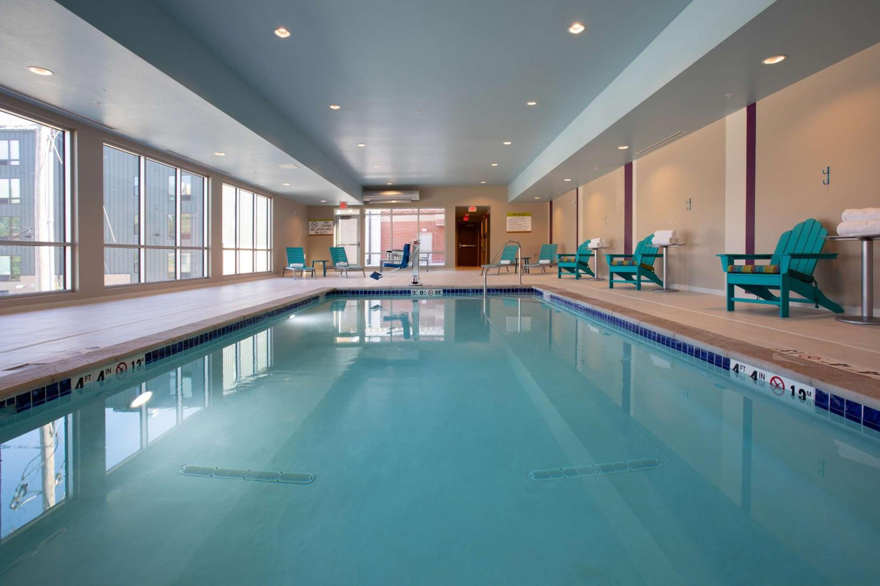 Omaha Vacations - Home2 Suites By Hilton Omaha Un Medical Ctr Area - Property Image 35
