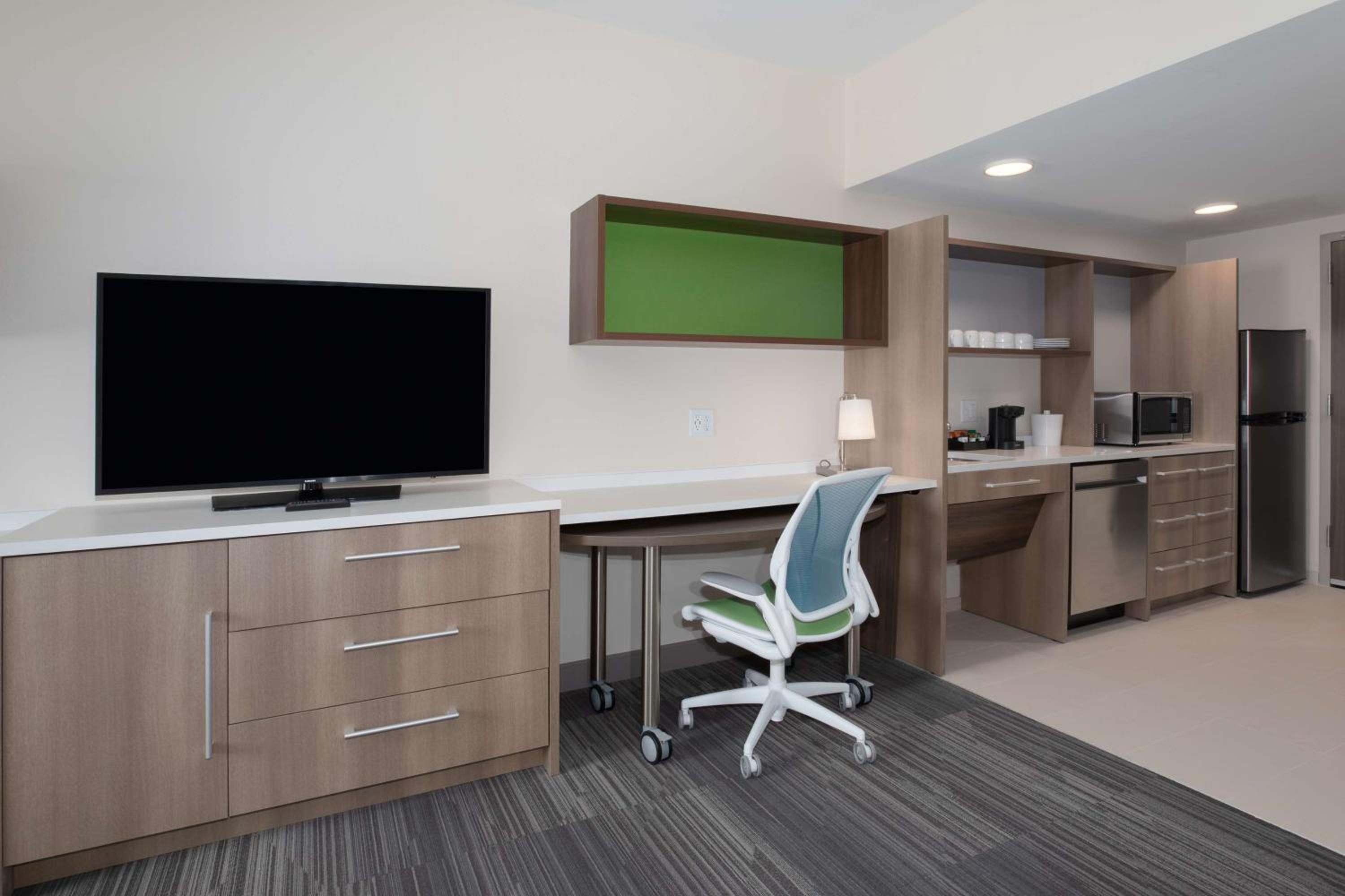 Omaha Vacations - Home2 Suites By Hilton Omaha Un Medical Ctr Area - Property Image 18