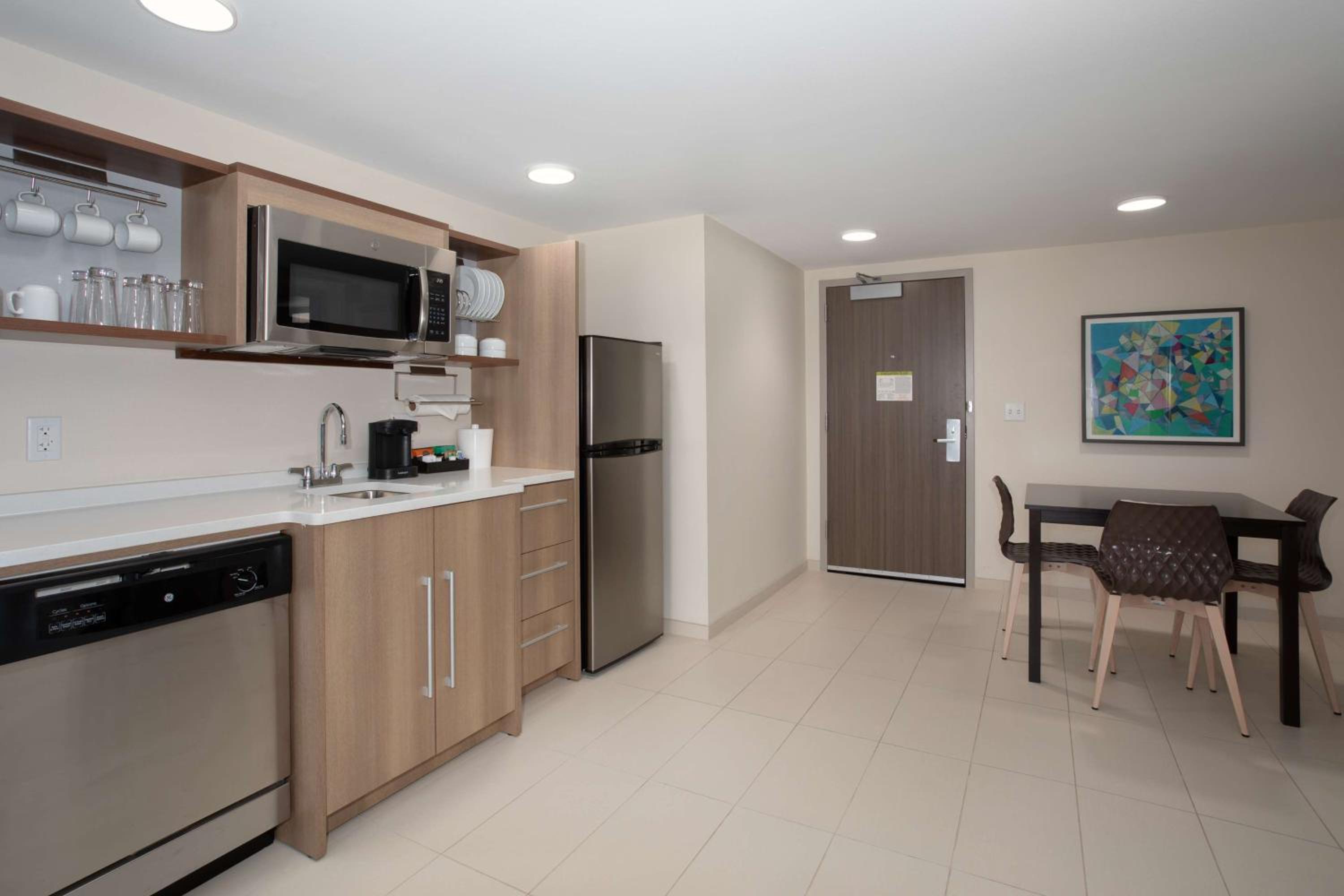 Omaha Vacations - Home2 Suites By Hilton Omaha Un Medical Ctr Area - Property Image 19
