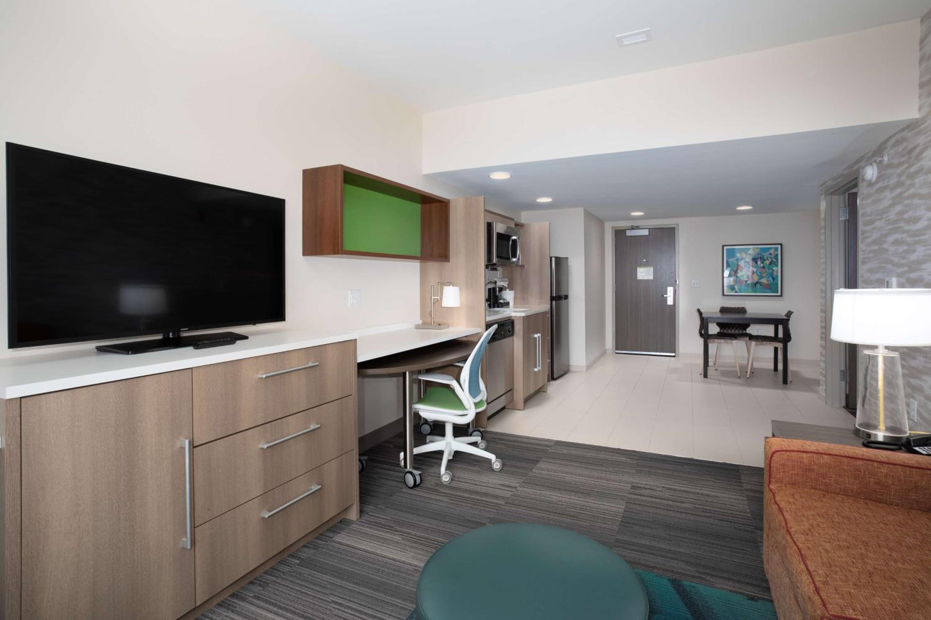 Omaha Vacations - Home2 Suites By Hilton Omaha Un Medical Ctr Area - Property Image 20