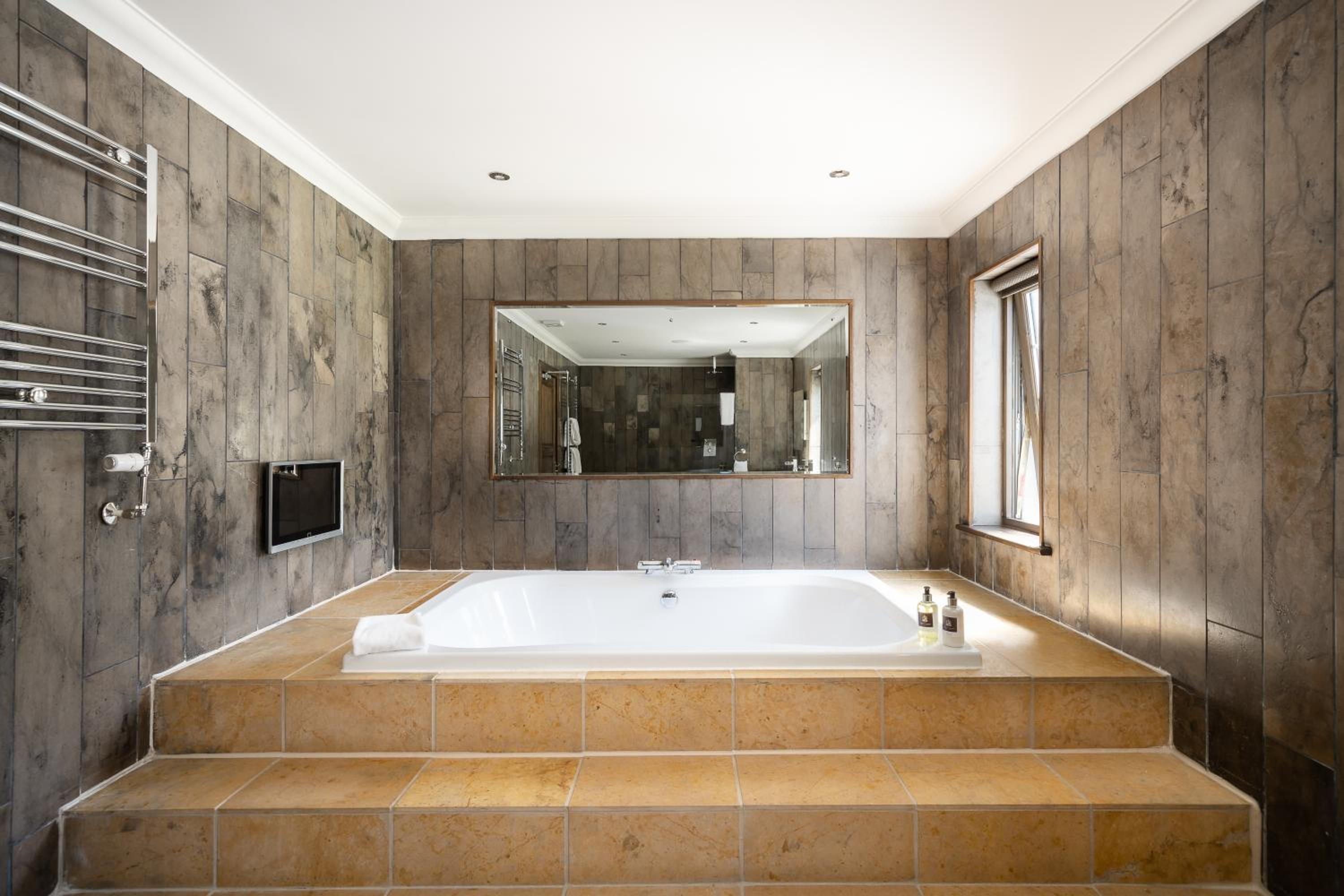 Achnagairn Estate - Self-catering Mini Manors