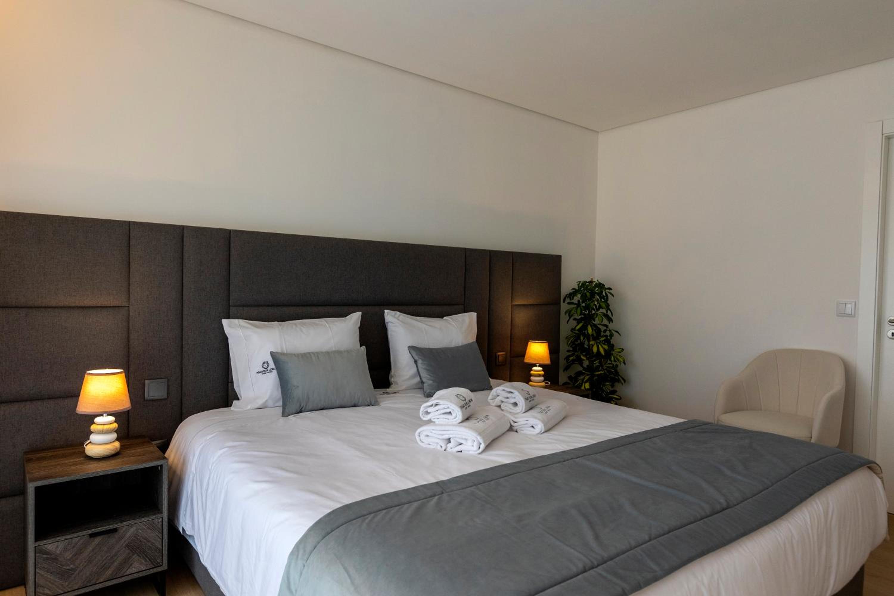 Guest House Fojo dos Lobos