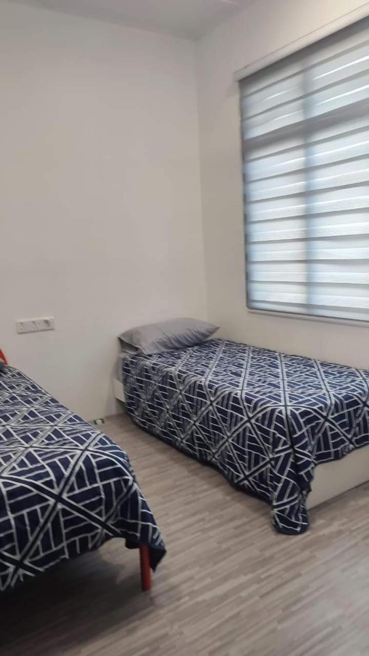 Garlic Cherating Pool Homestay