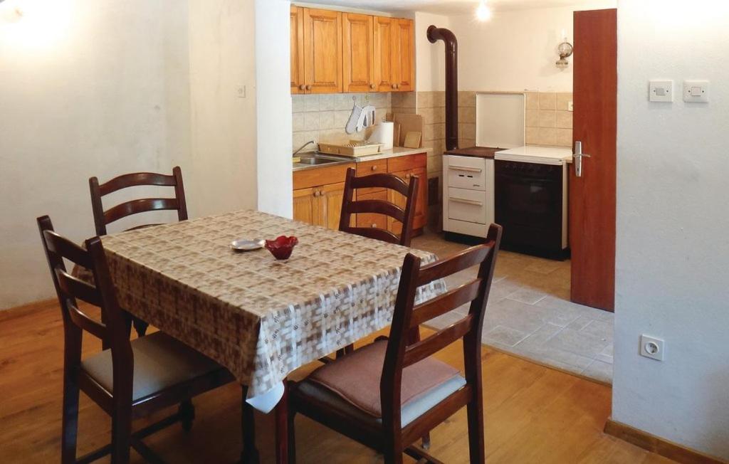 Mountain house SKULIN