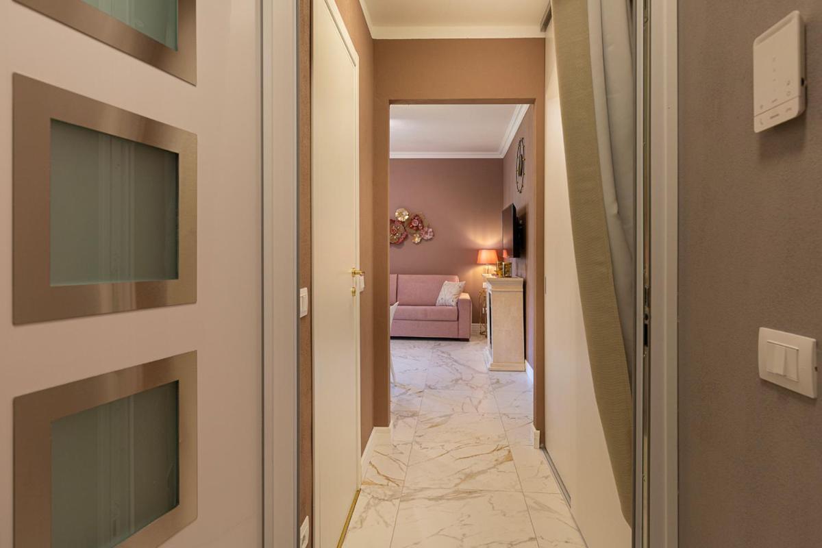 Emerald Suites