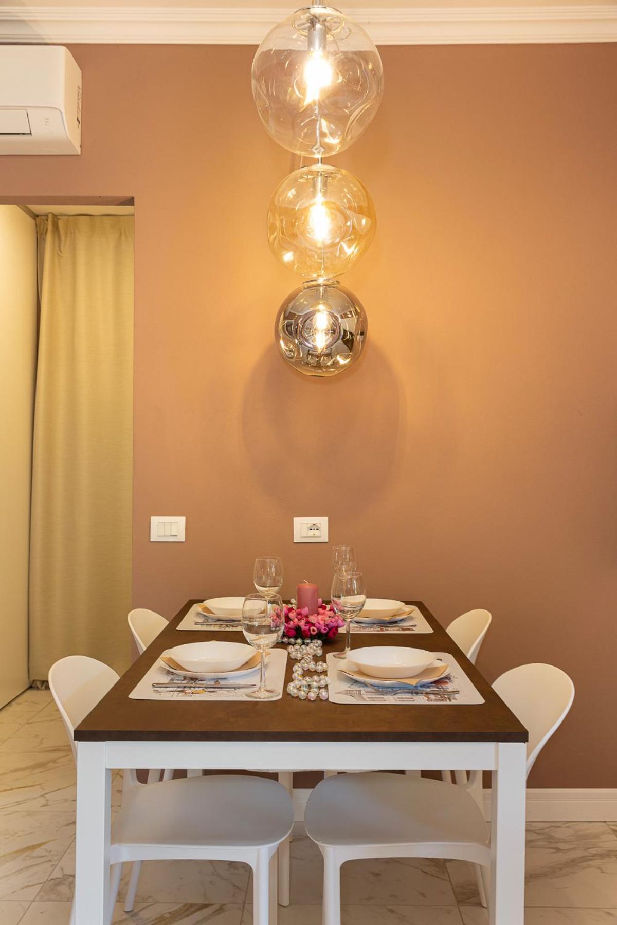 Emerald Suites