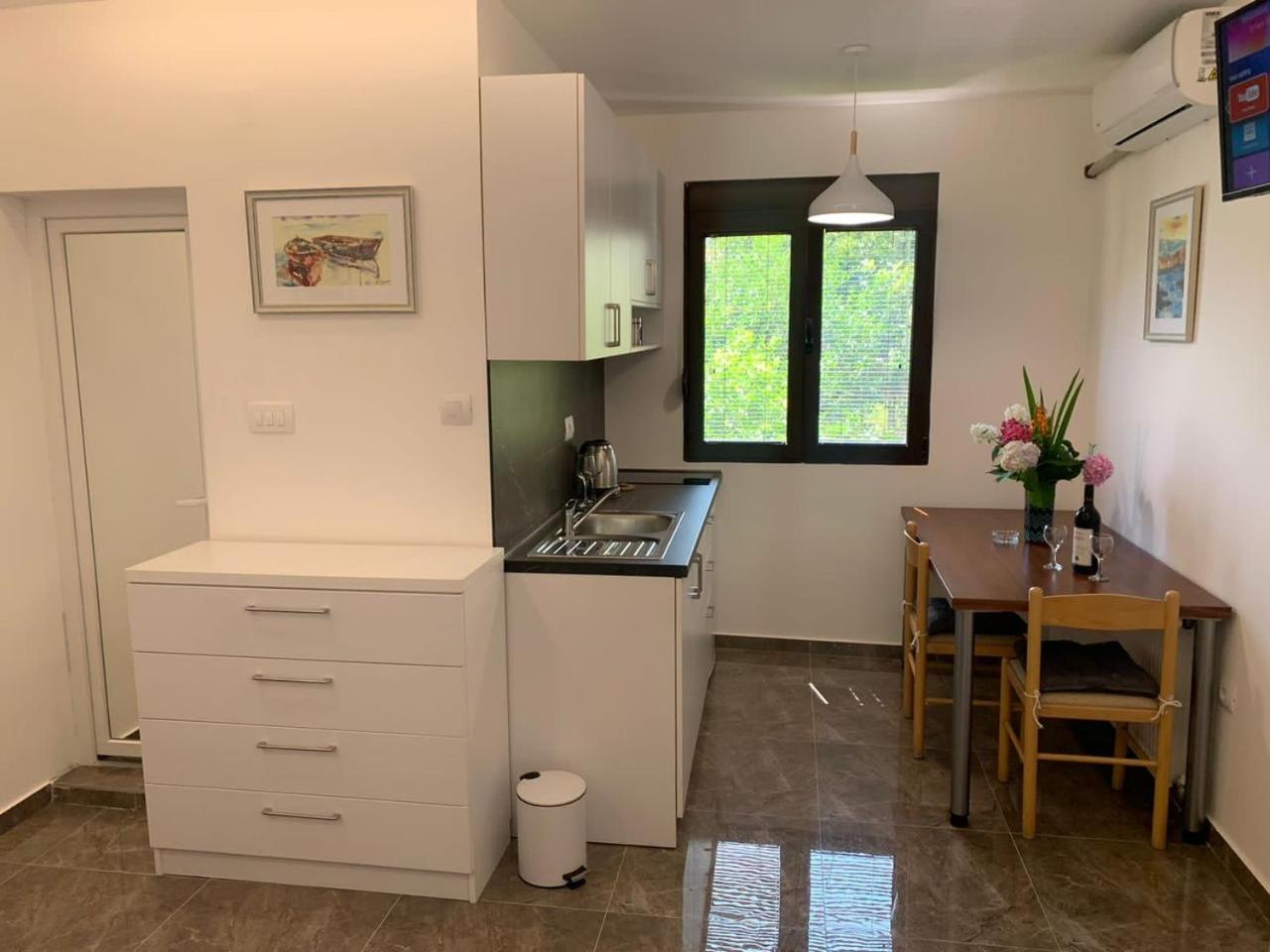 Apartman Boka 2 view 5