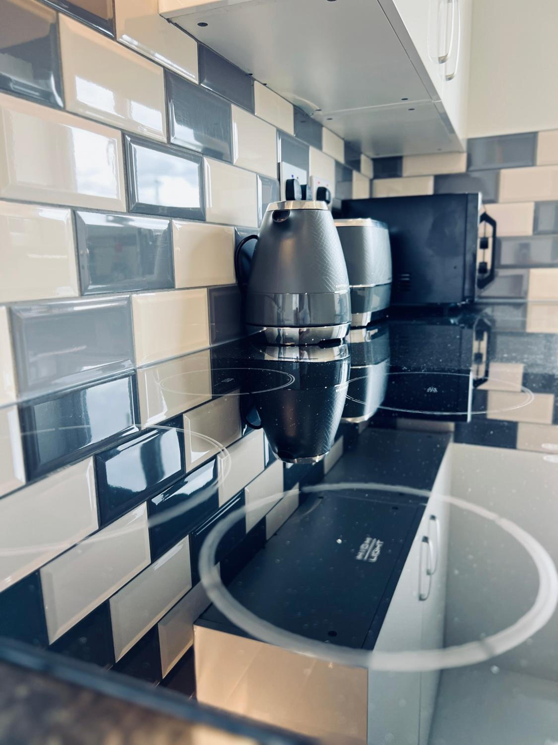 Deluxe 2 Bedroom Apartment