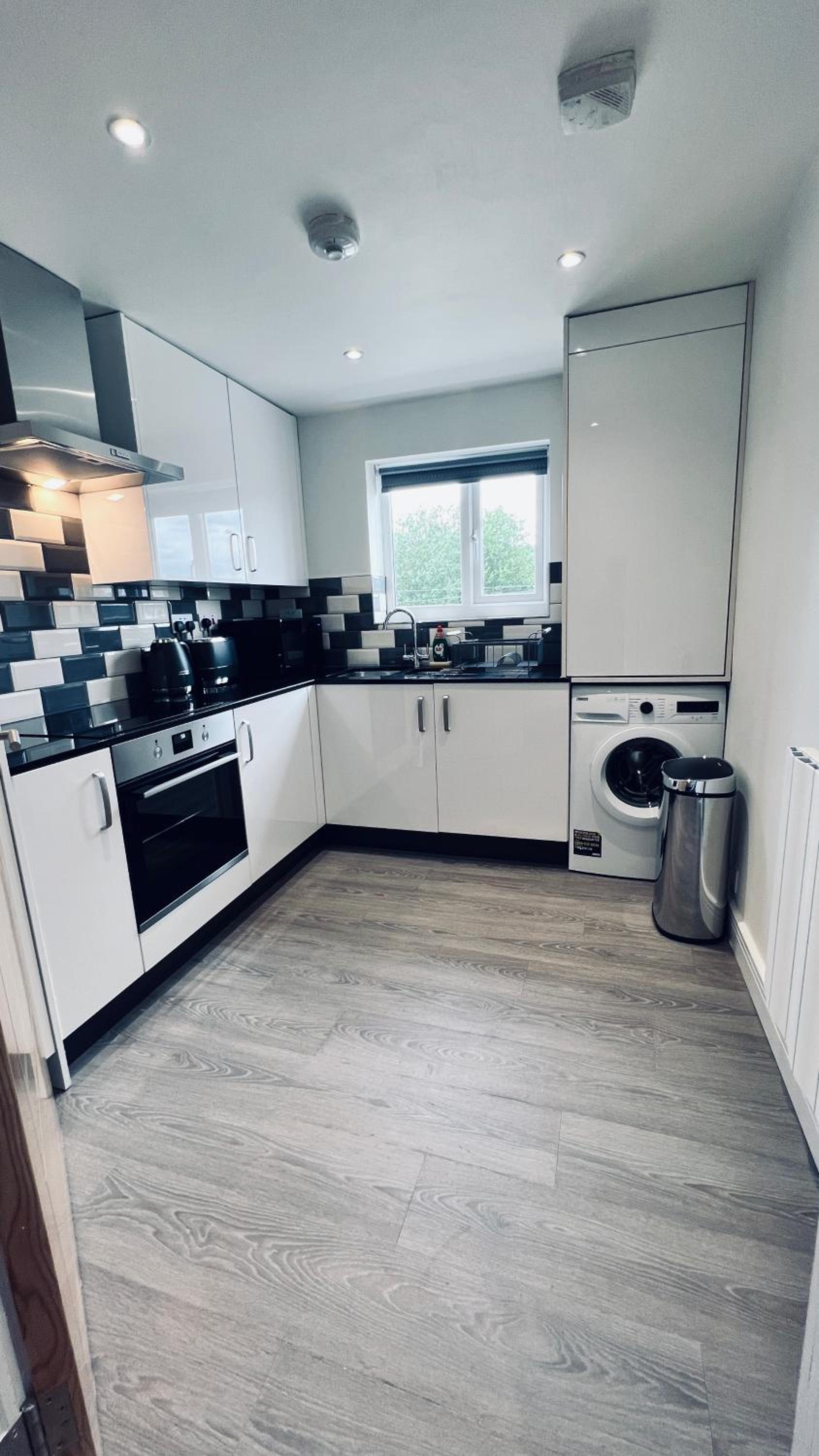 Deluxe 2 Bedroom Apartment