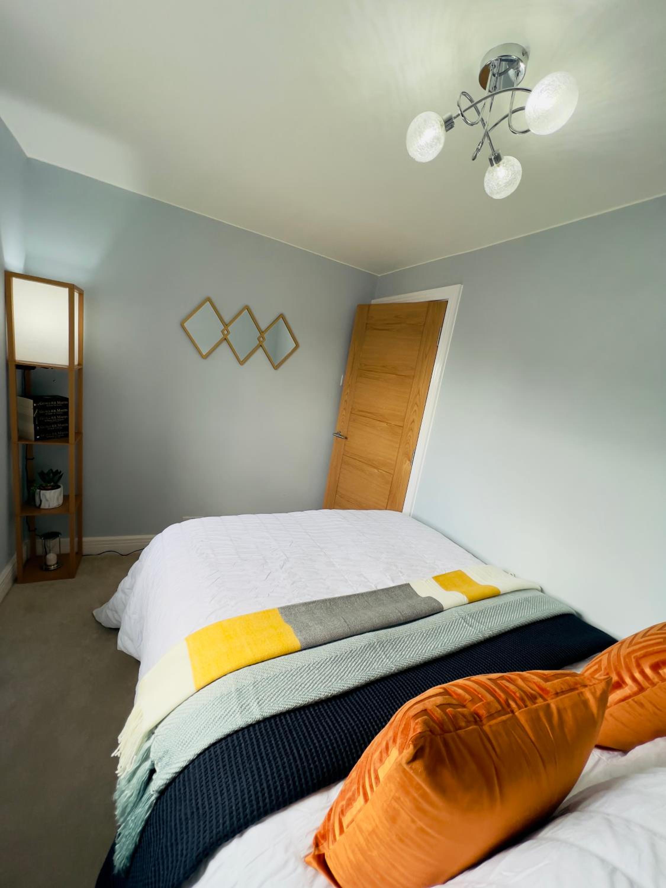 Deluxe 2 Bedroom Apartment