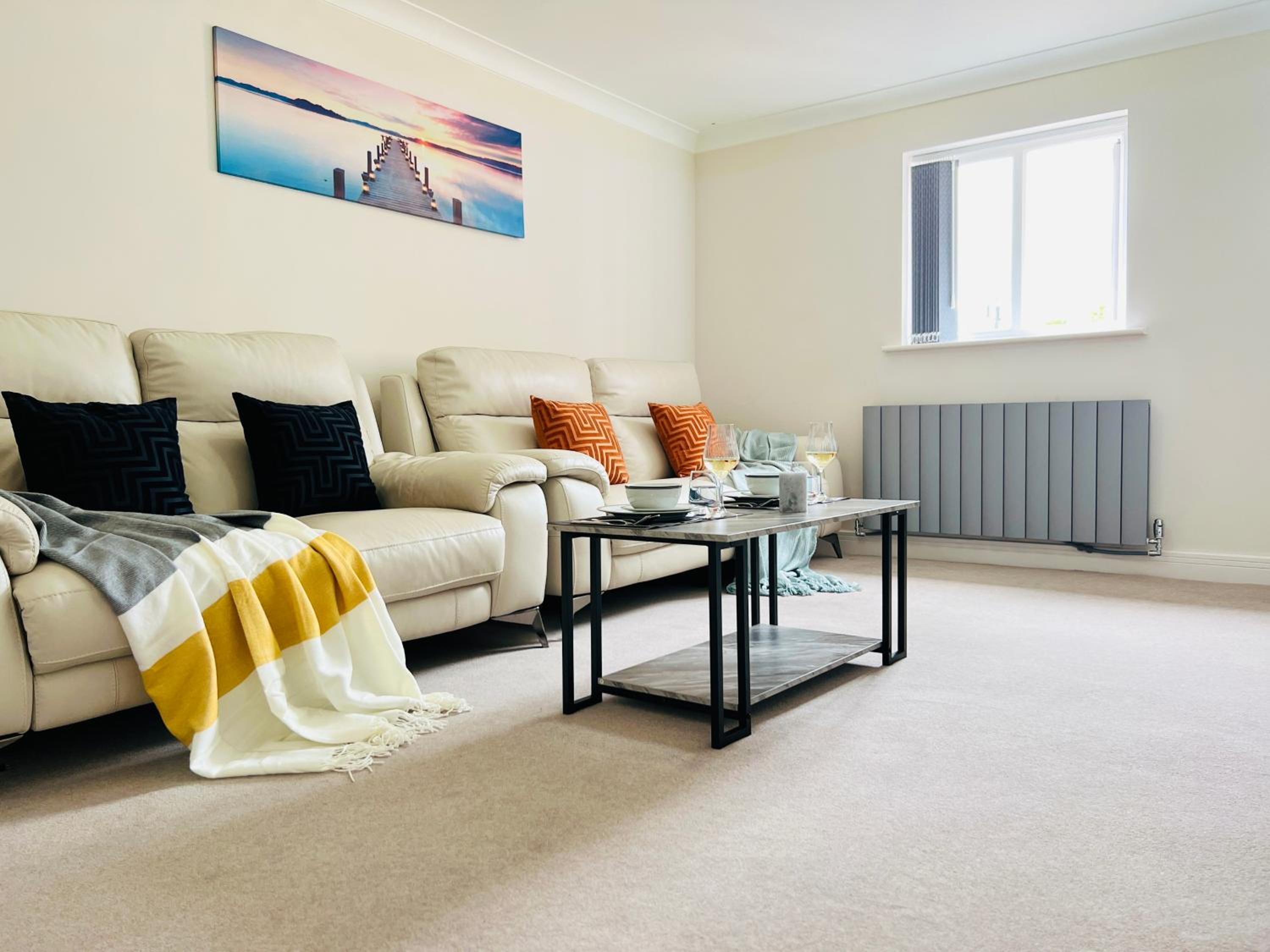 Deluxe 2 Bedroom Apartment