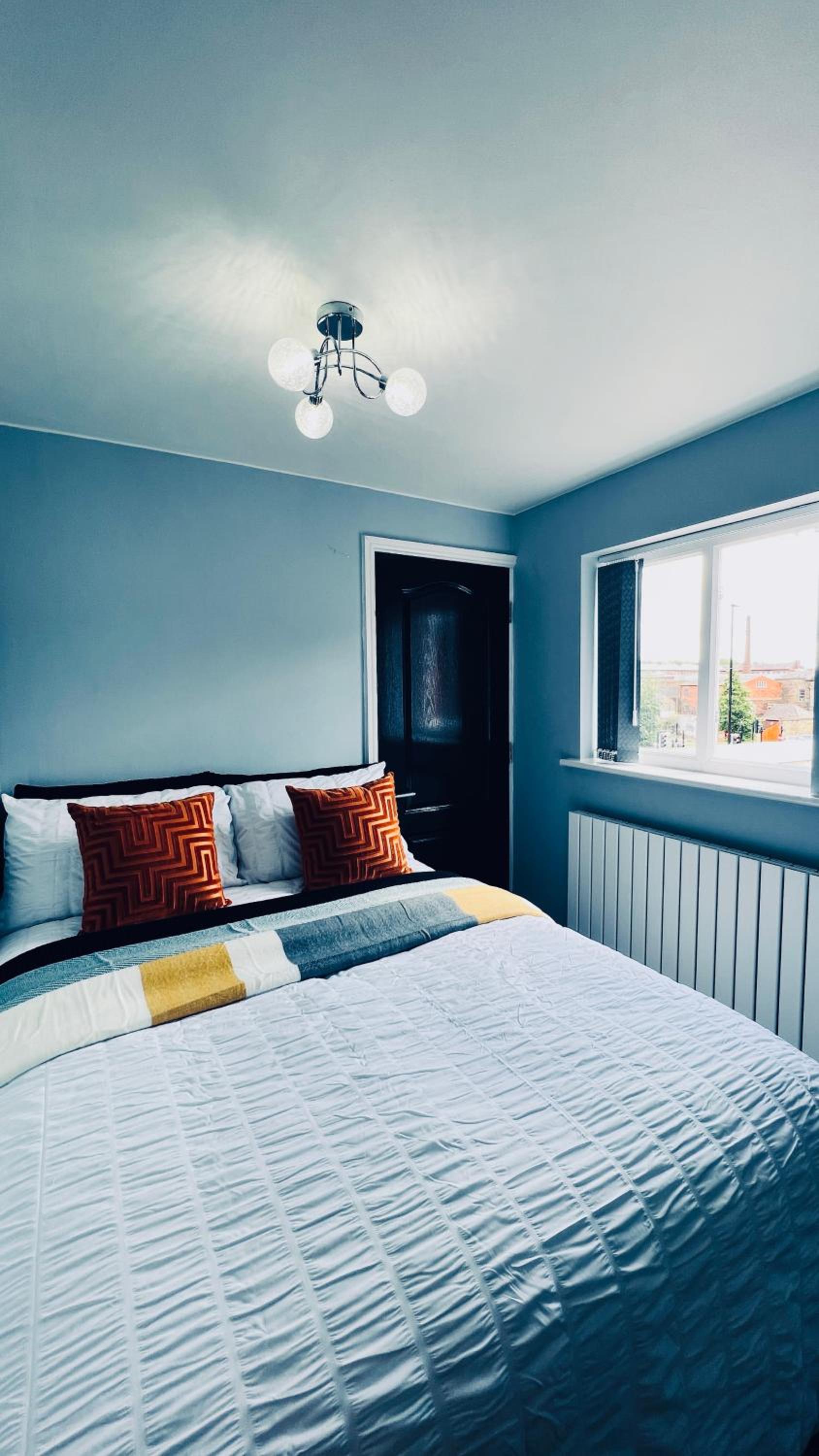 Deluxe 2 Bedroom Apartment