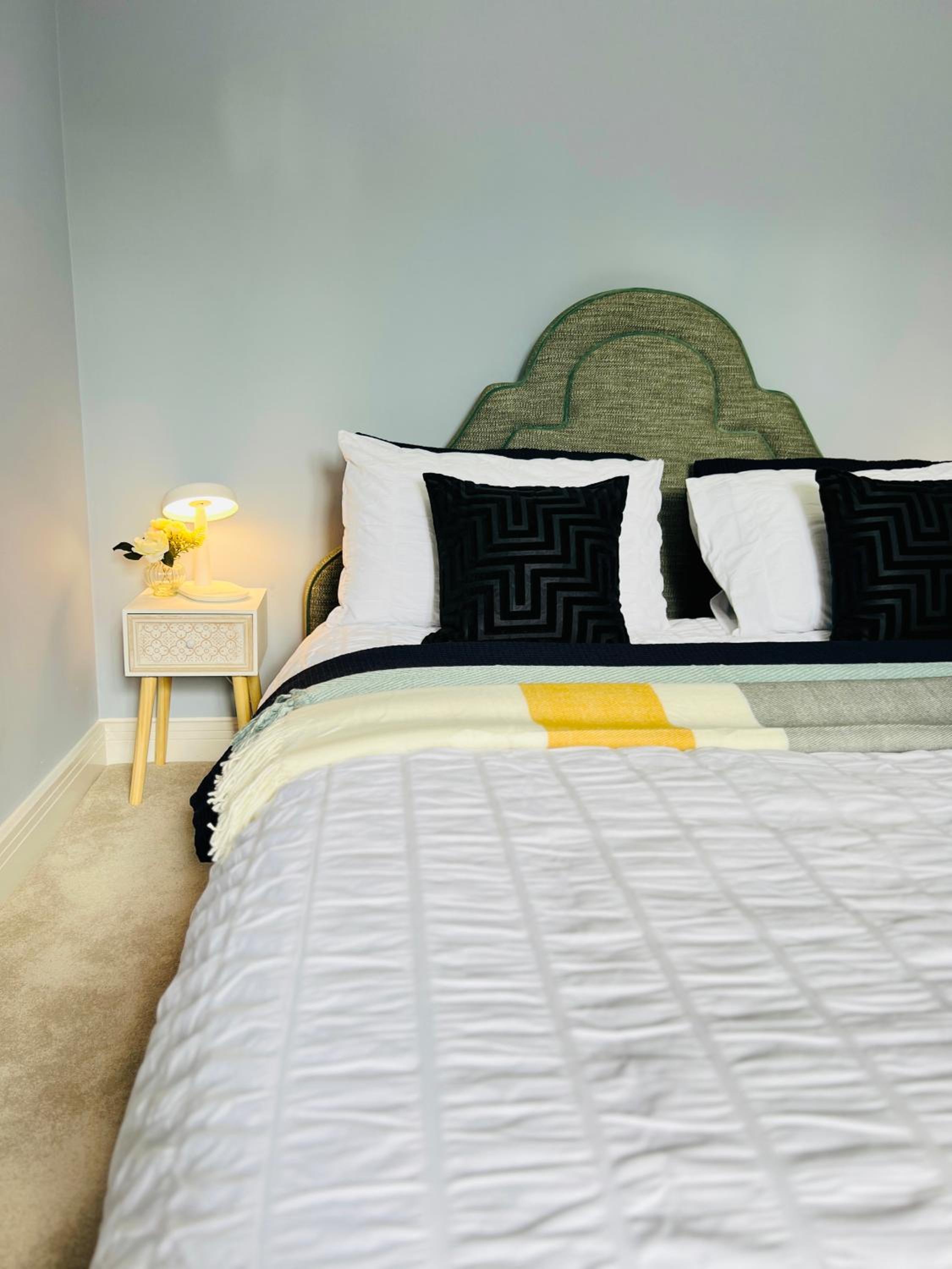 Deluxe 2 Bedroom Apartment