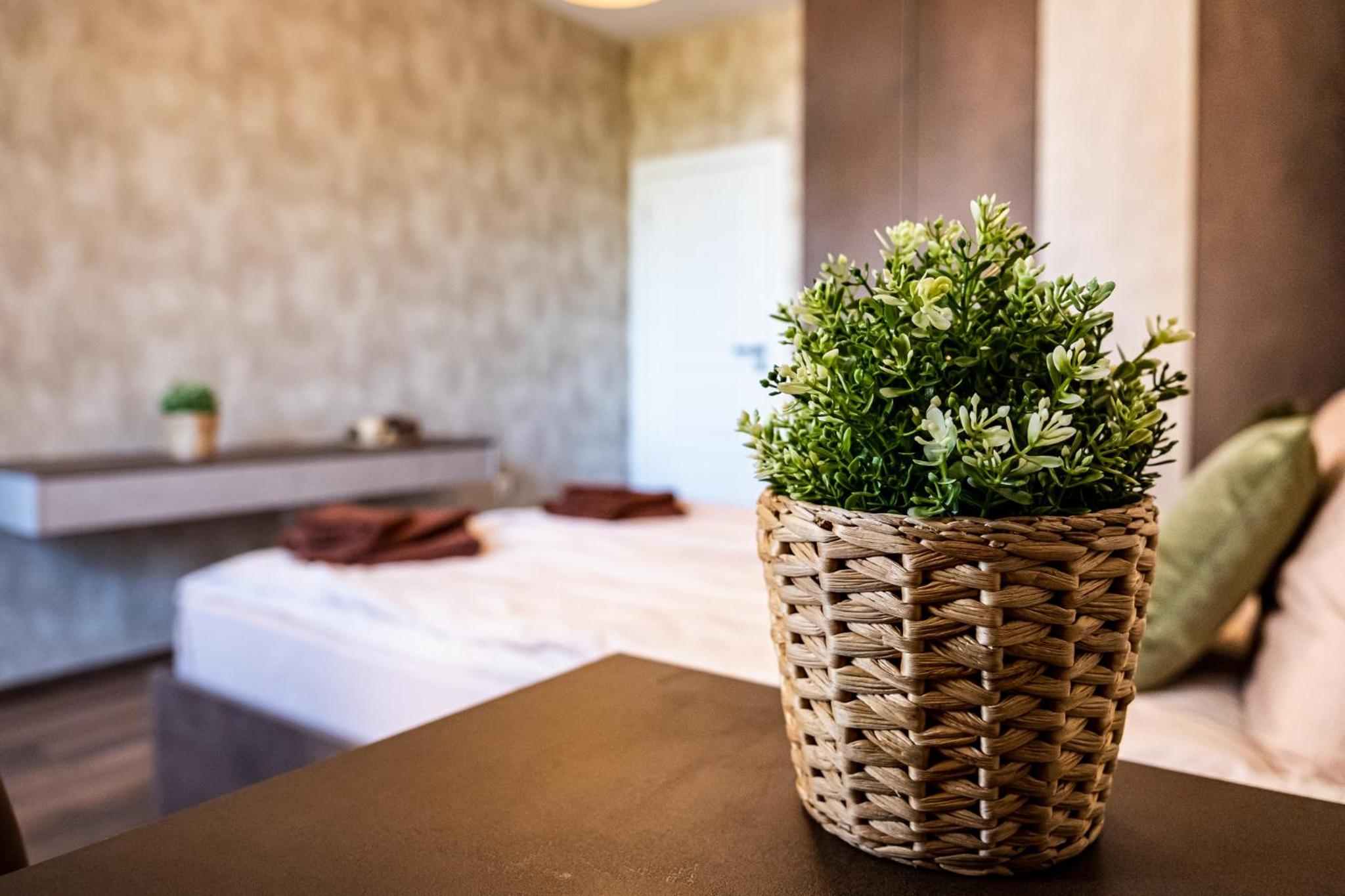 Metalex Garden 2bdrm Luxury Apartment