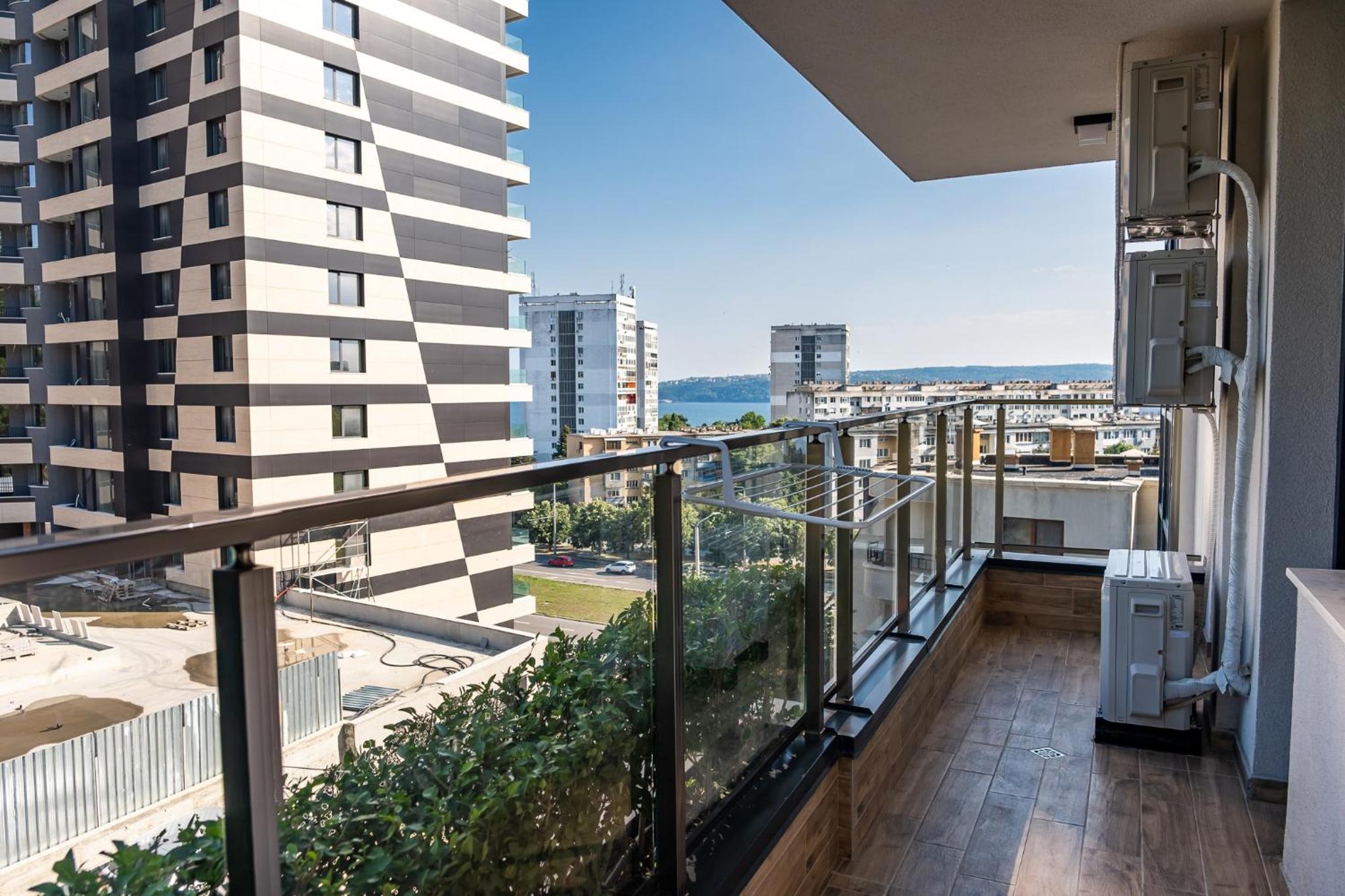 Metalex Garden 2bdrm Luxury Apartment