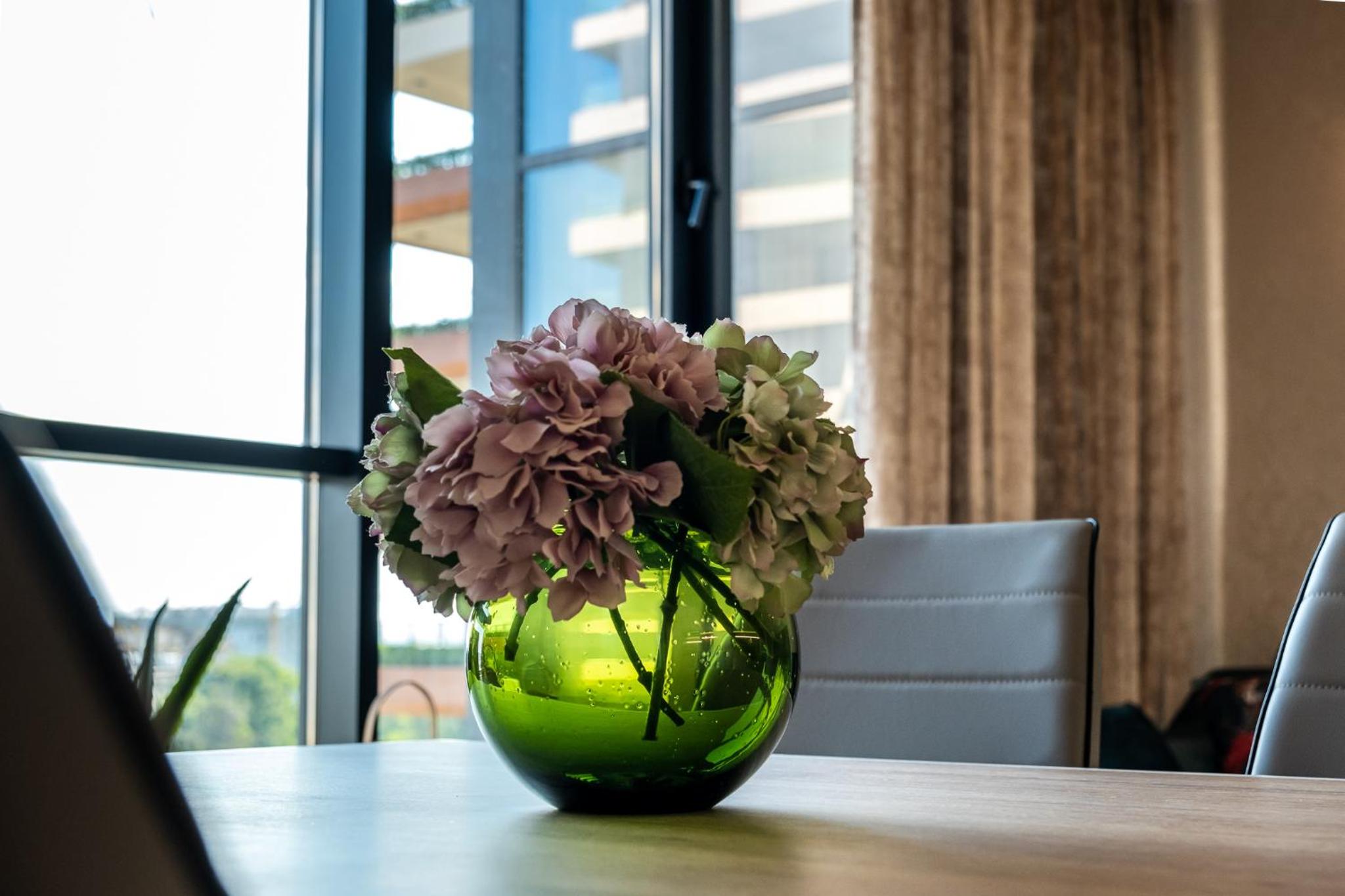 Metalex Garden 2bdrm Luxury Apartment