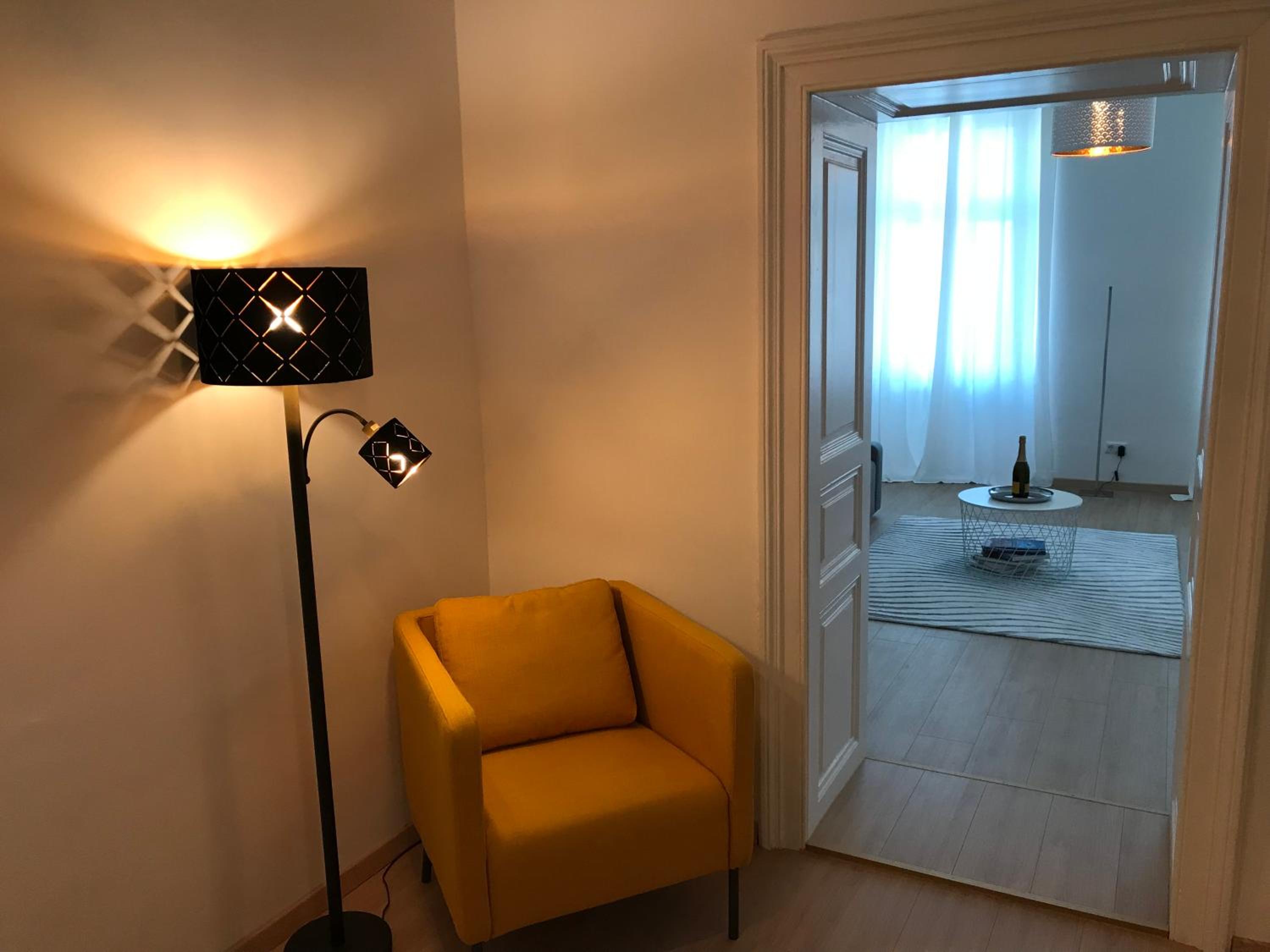 NEW • city-park apartment in the Vienna center.