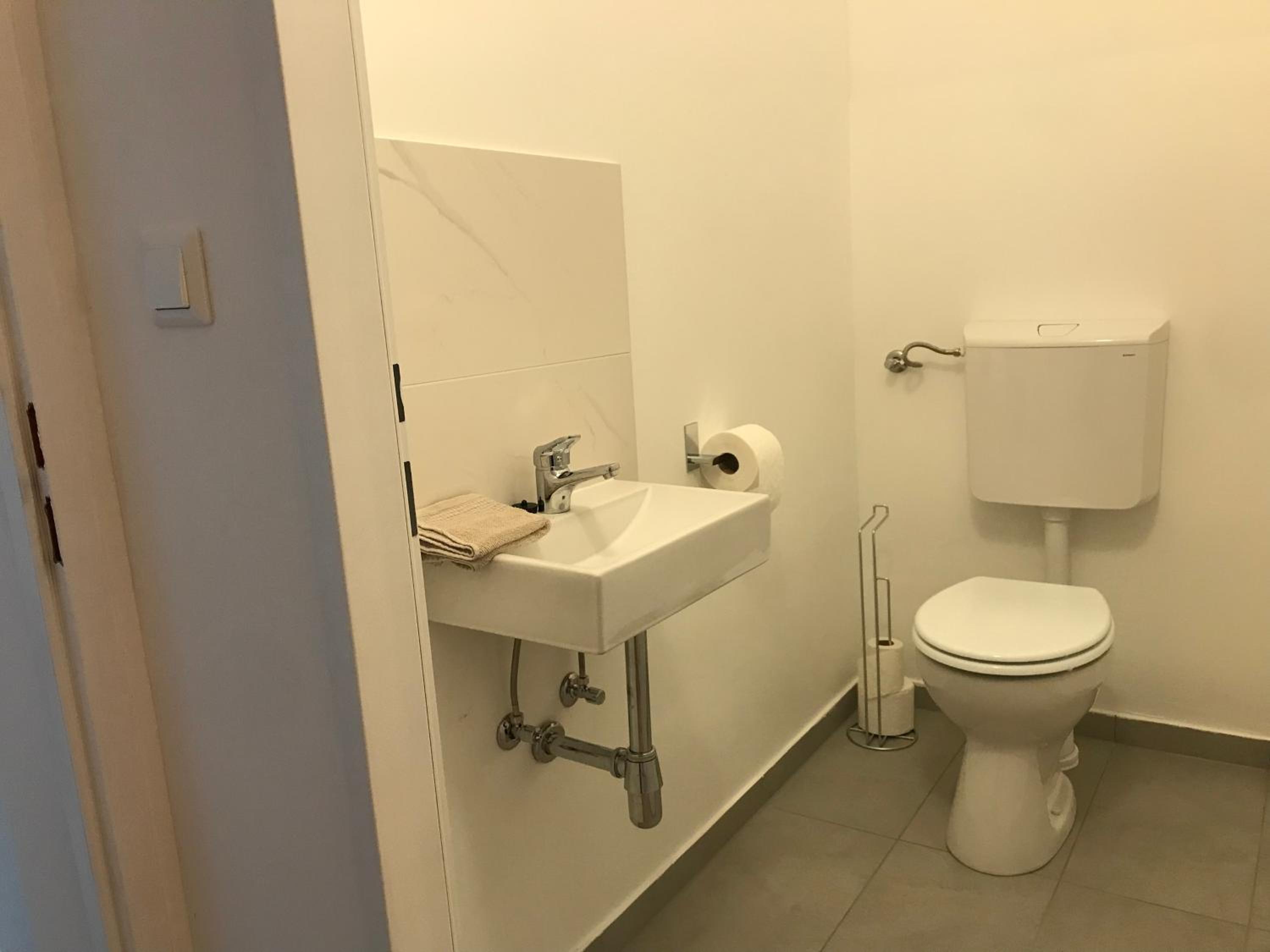 NEW • city-park apartment in the Vienna center.