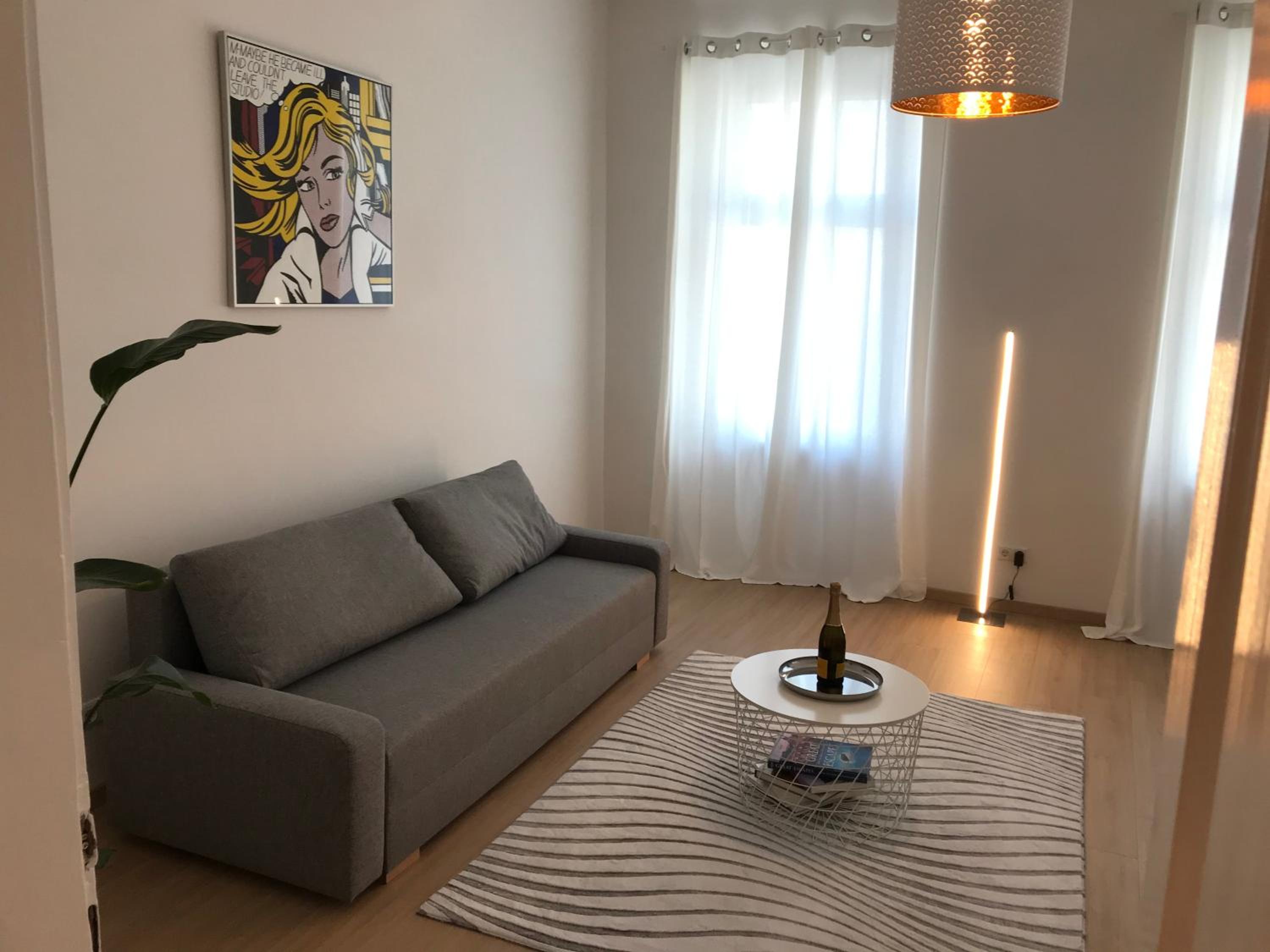 NEW • city-park apartment in the Vienna center.