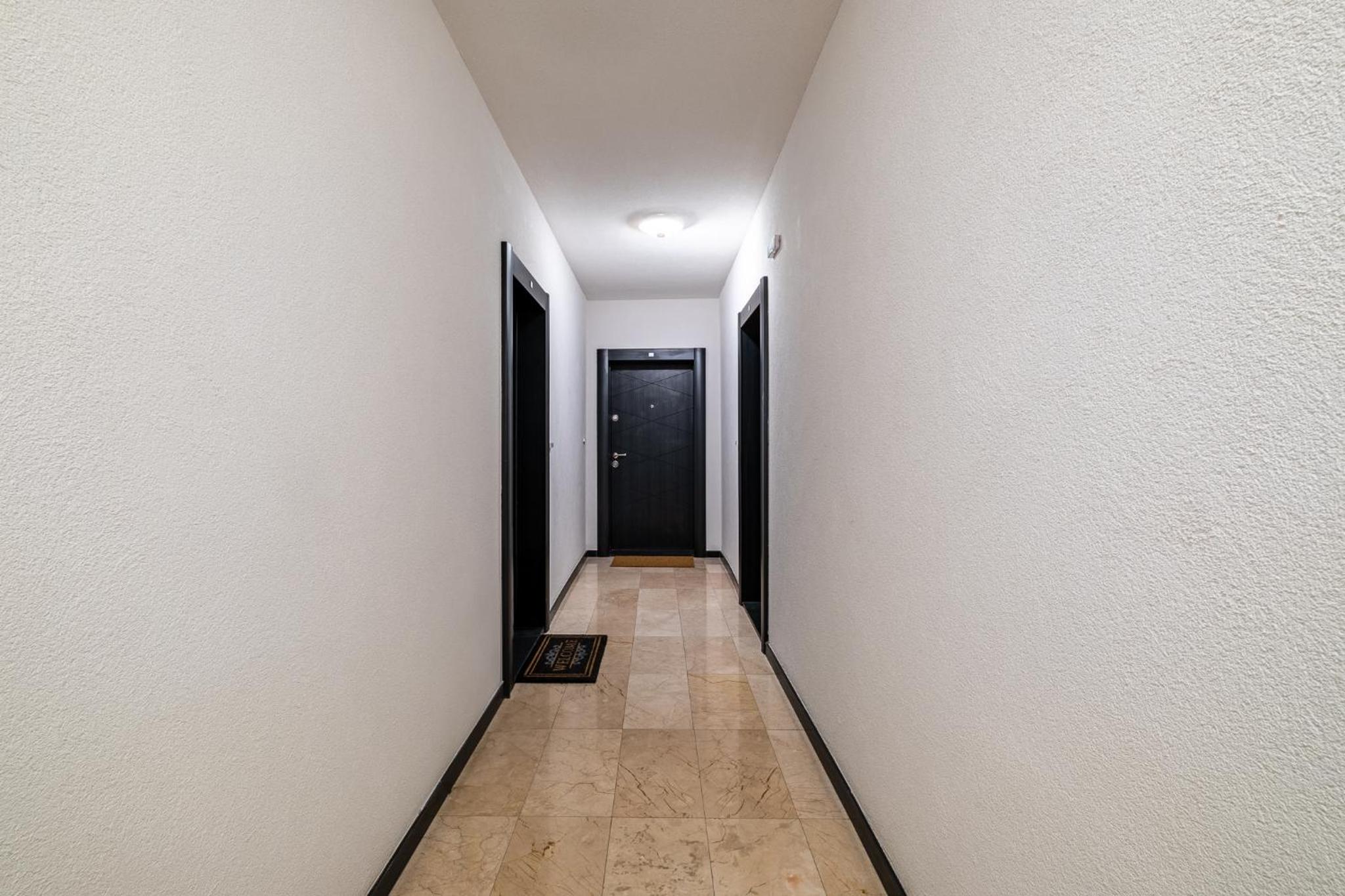 Metalex Garden 2bdrm Luxury Apartment